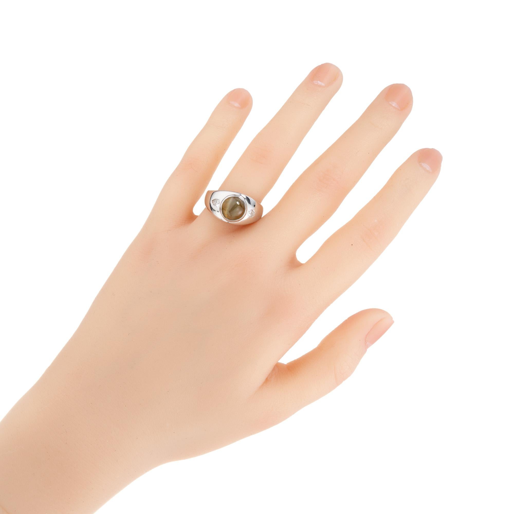 GIA 3.33 Carat Cabochon Chrysoberyl Cats Eye Diamond Men's Platinum Ring For Sale 2