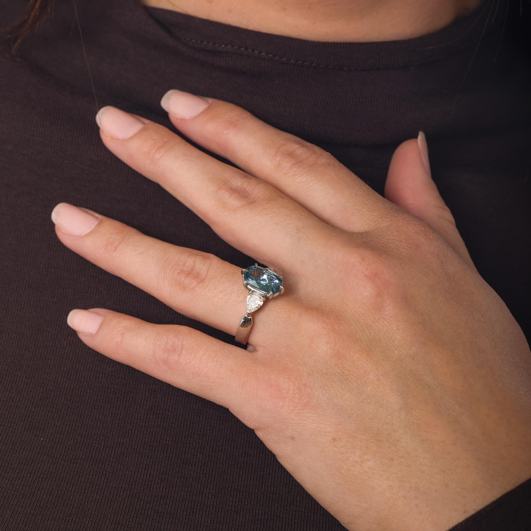 GIA 3,34 Karat hitzefrei Saphir Diamant Platin Verlobungsring (Brillantschliff) im Angebot