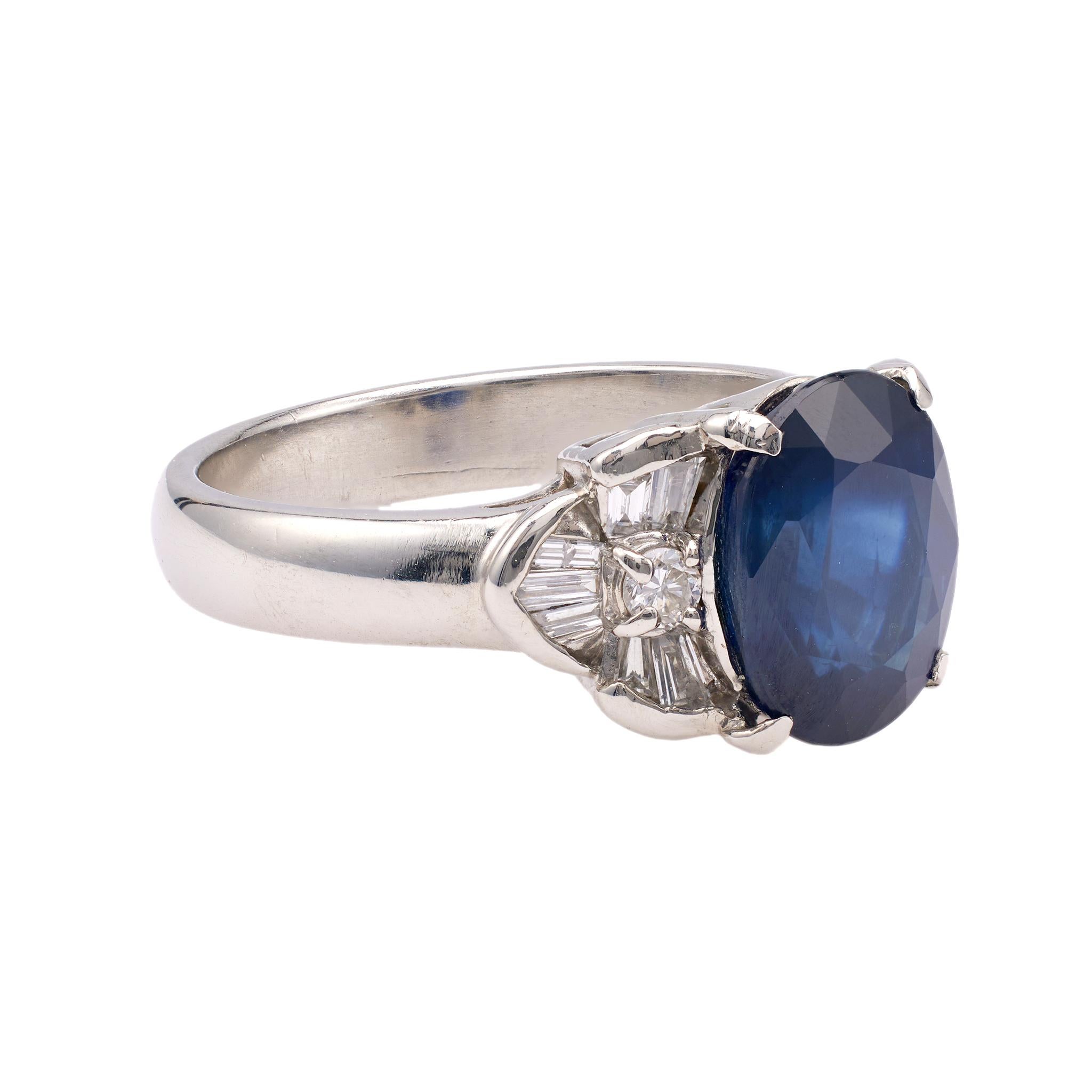 Women's or Men's GIA 3.35 Carat Thai Sapphire Diamond Platinum Ring For Sale