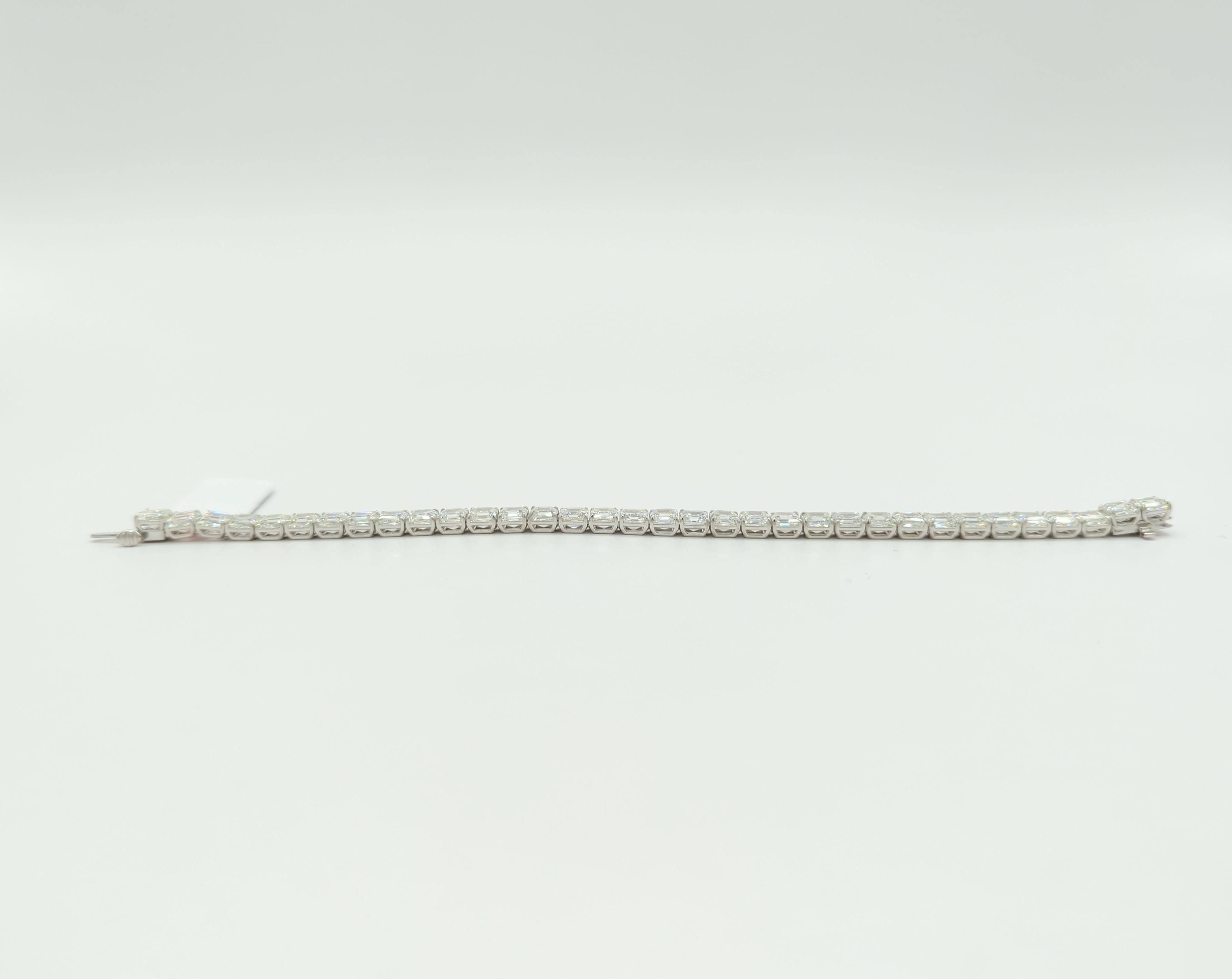 GIA 34.06 ct Asscher Cut White Diamond Tennis Bracelet in 18K White Gold For Sale 9