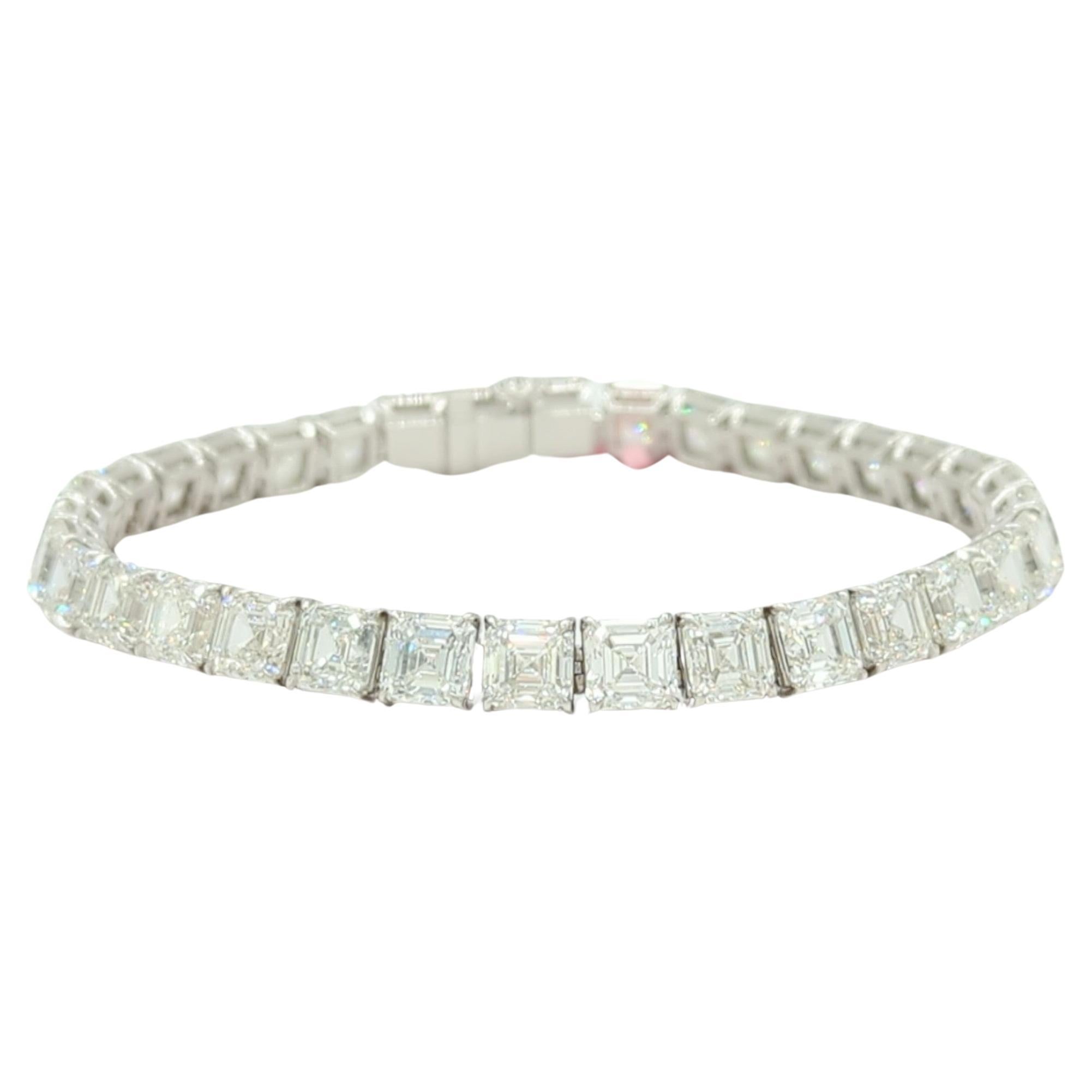 Bracelet tennis en or blanc 18 carats avec diamants blancs taille Asscher de 34,06 carats, certifiés GIA