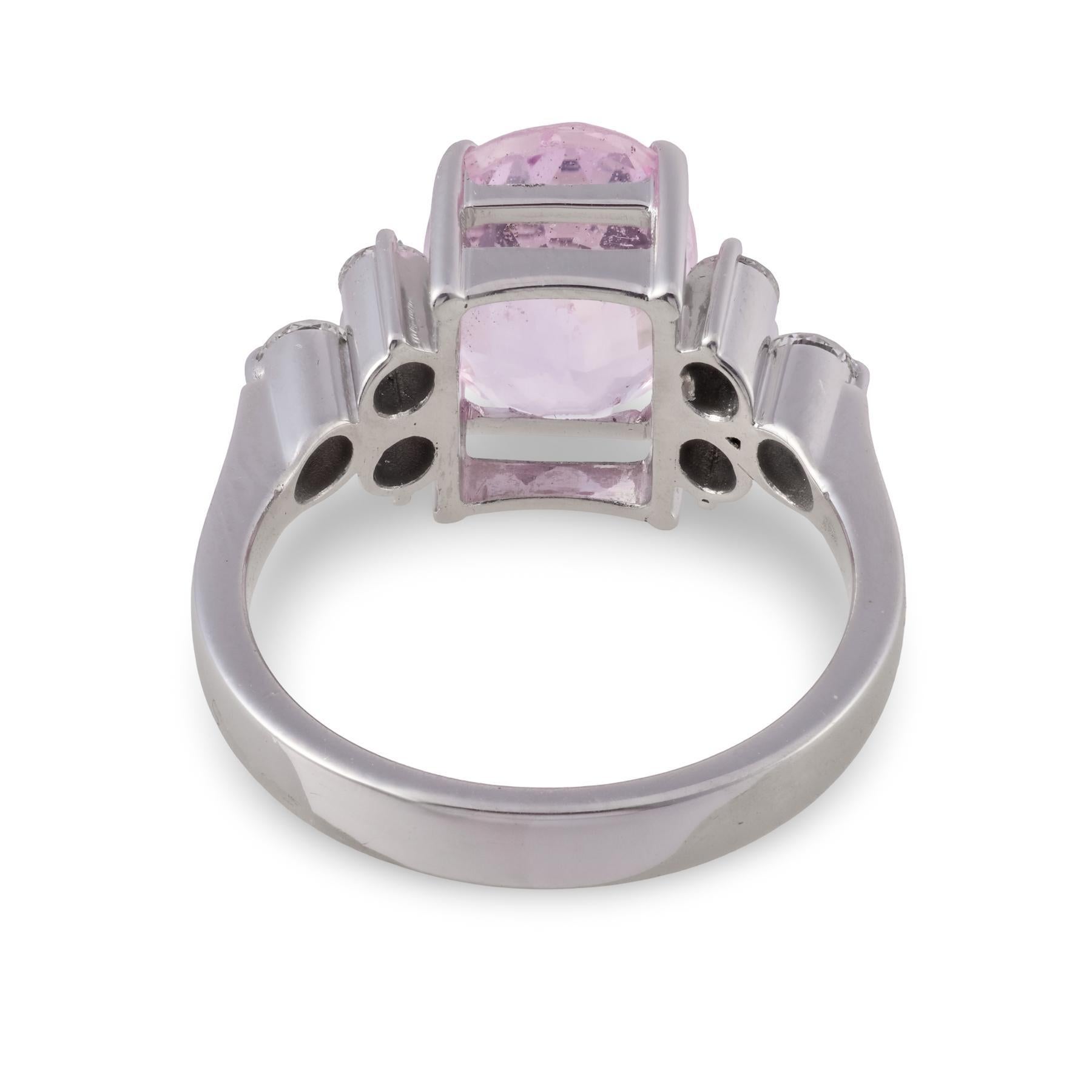 GIA 3,44 Karat rosa Saphir Platin Verlobungsring ohne Hitze im Zustand „Hervorragend“ im Angebot in Beverly Hills, CA