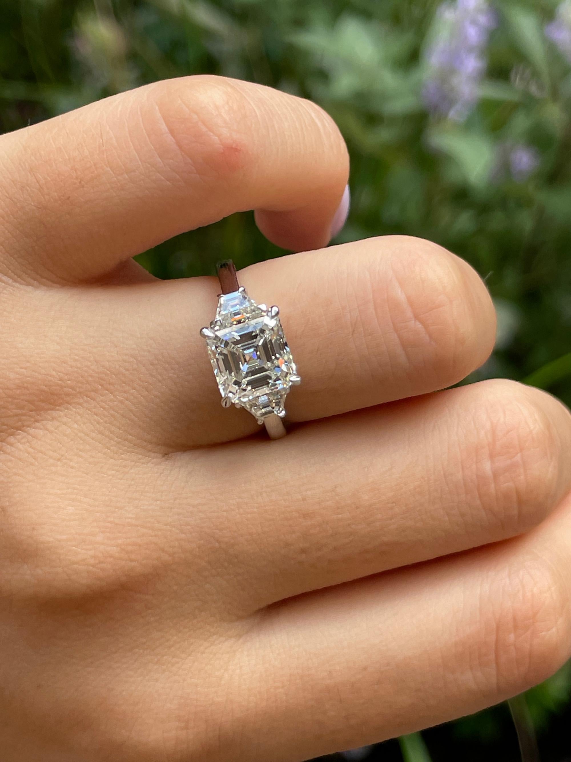 GIA 3.47ct Asscher Cut Diamond 3 Stone Engagement Wedding Platinum Ring For Sale 7