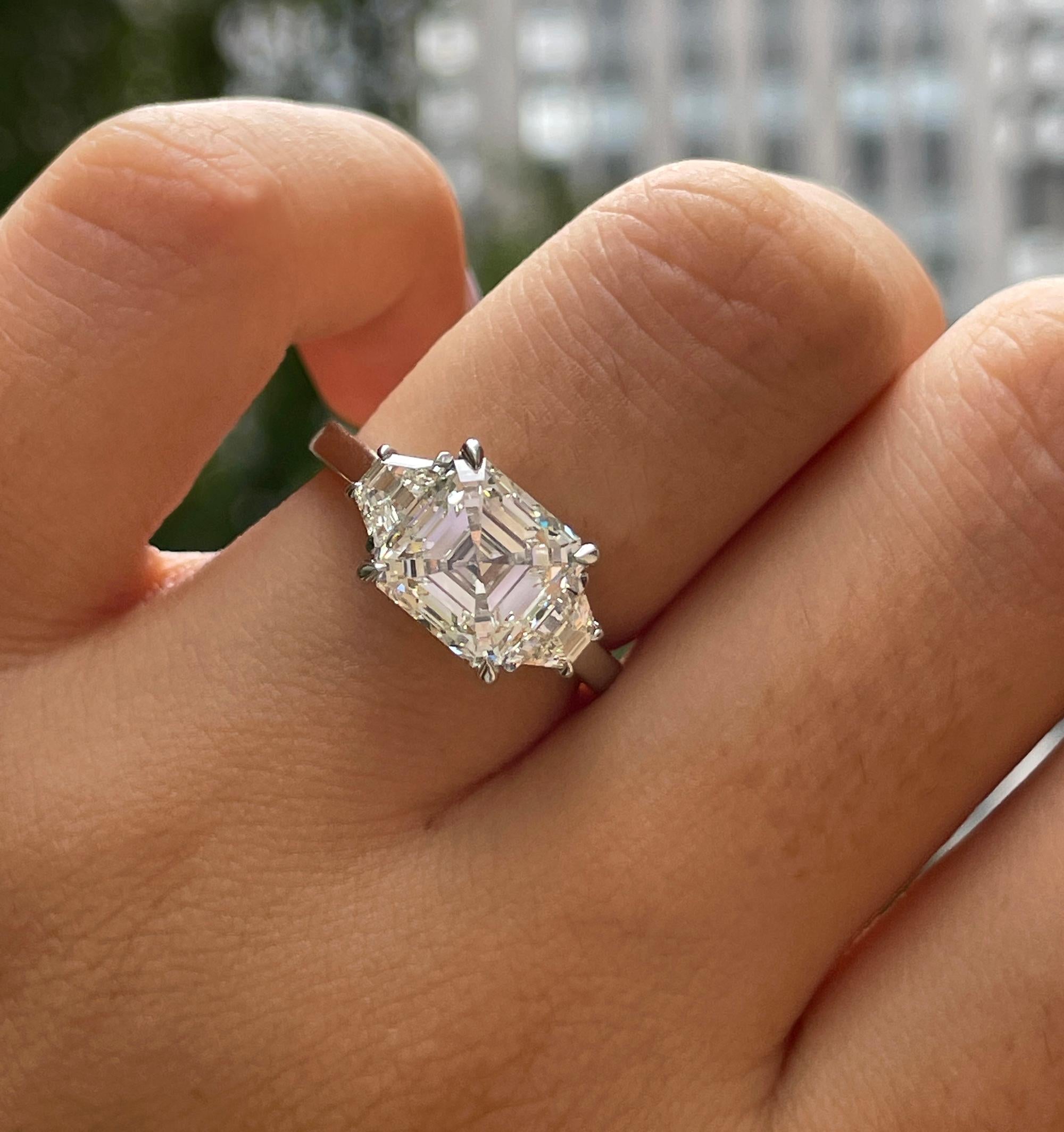 GIA 3.47ct Asscher Cut Diamond 3 Stone Engagement Wedding Platinum Ring For Sale 10