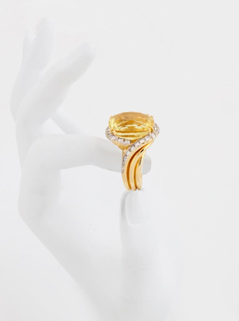 Contemporary GIA 35.24 Carat Sapphire Diamond 18 Karat Guggenheim Ring by John Landrum Bryant For Sale