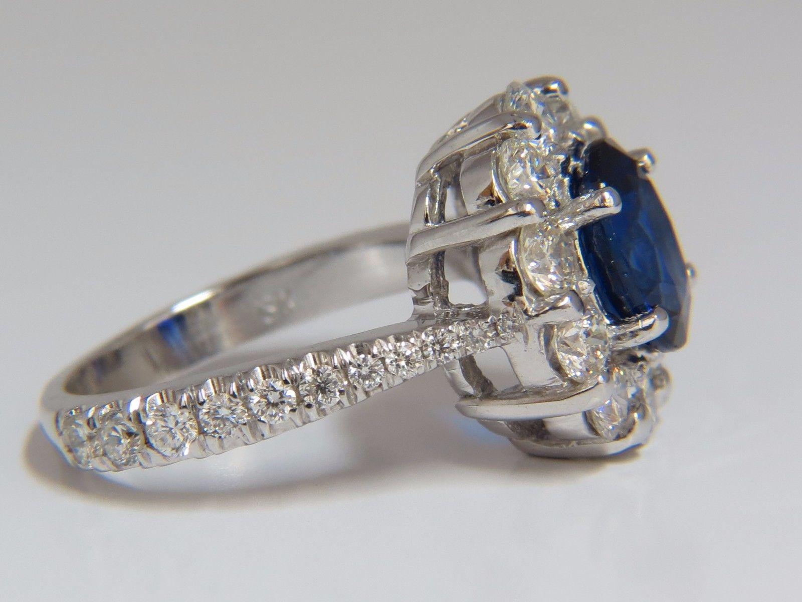 GIA 3.67 Carat Natural Vivid Royal Blue Diamonds Ring Cluster Halo 18 Karat For Sale 1