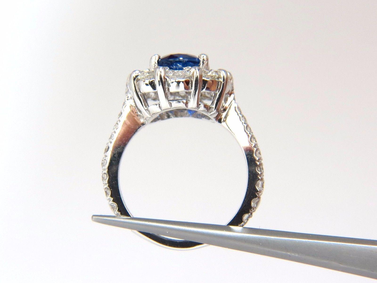 GIA 3.67 Carat Natural Vivid Royal Blue Diamonds Ring Cluster Halo 18 Karat For Sale 2