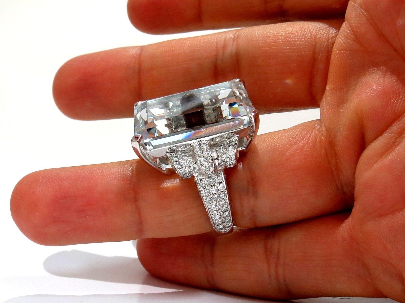 Women's or Men's GIA 37.15 Carat Natural Emerald Cut Aquamarine Diamonds Ring 14 Karat Vivid