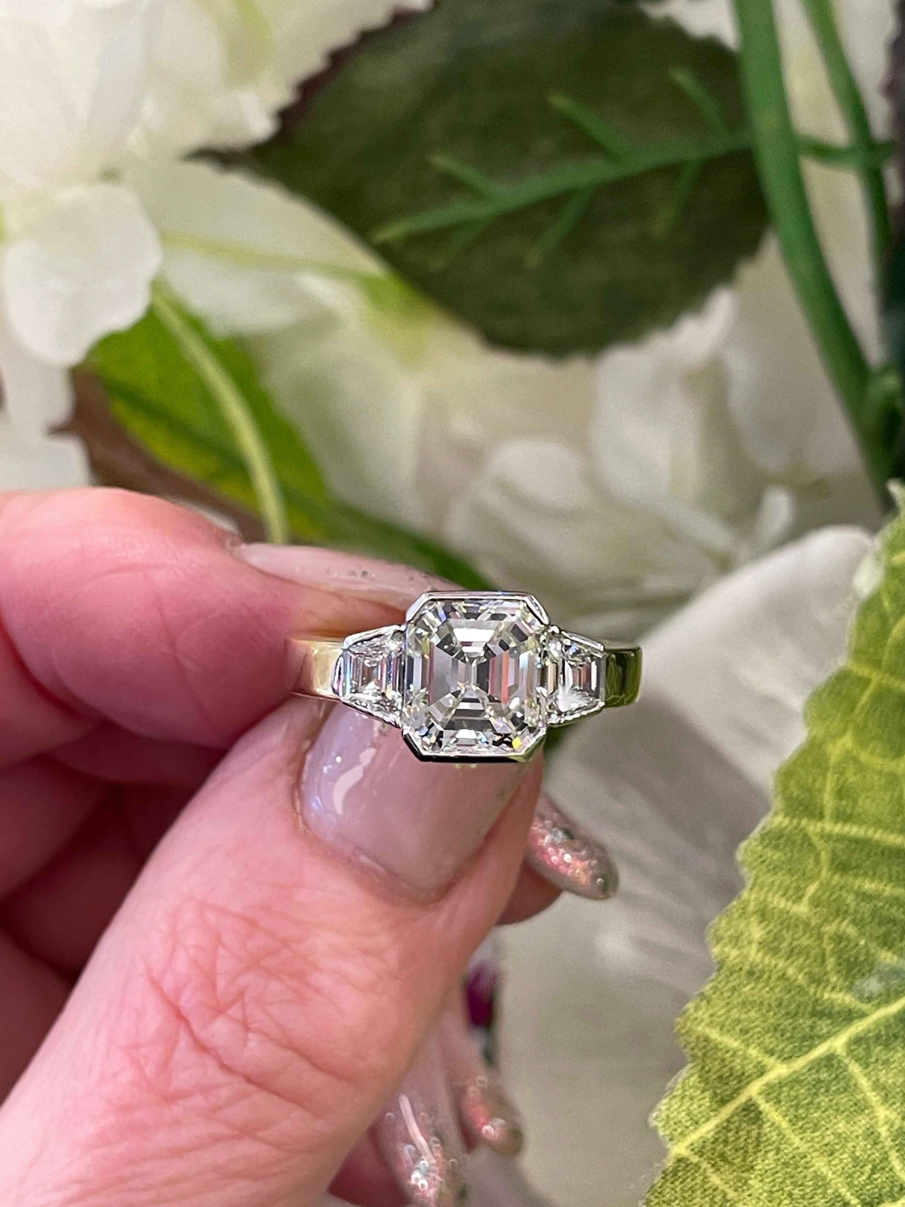 GIA 3.75CT Estate Vintage Emerald Diamond 3 Stone Engagement Wed Pl, 18KYG Ring For Sale 3