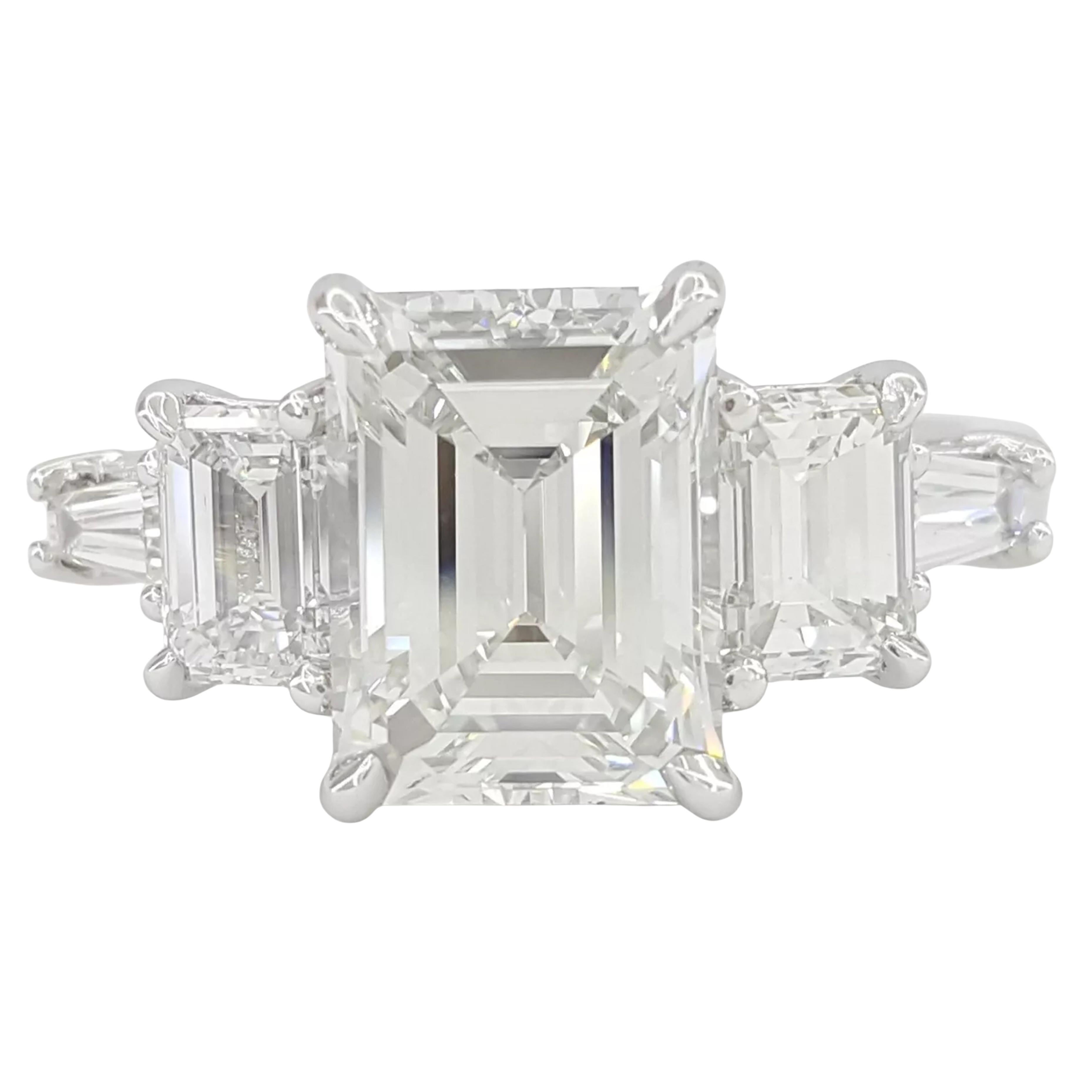 GIA 3,80 ct Diamant-Verlobungsring mit Smaragdschliff