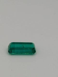 GIA 3.93 certified Colombian Green Emerald