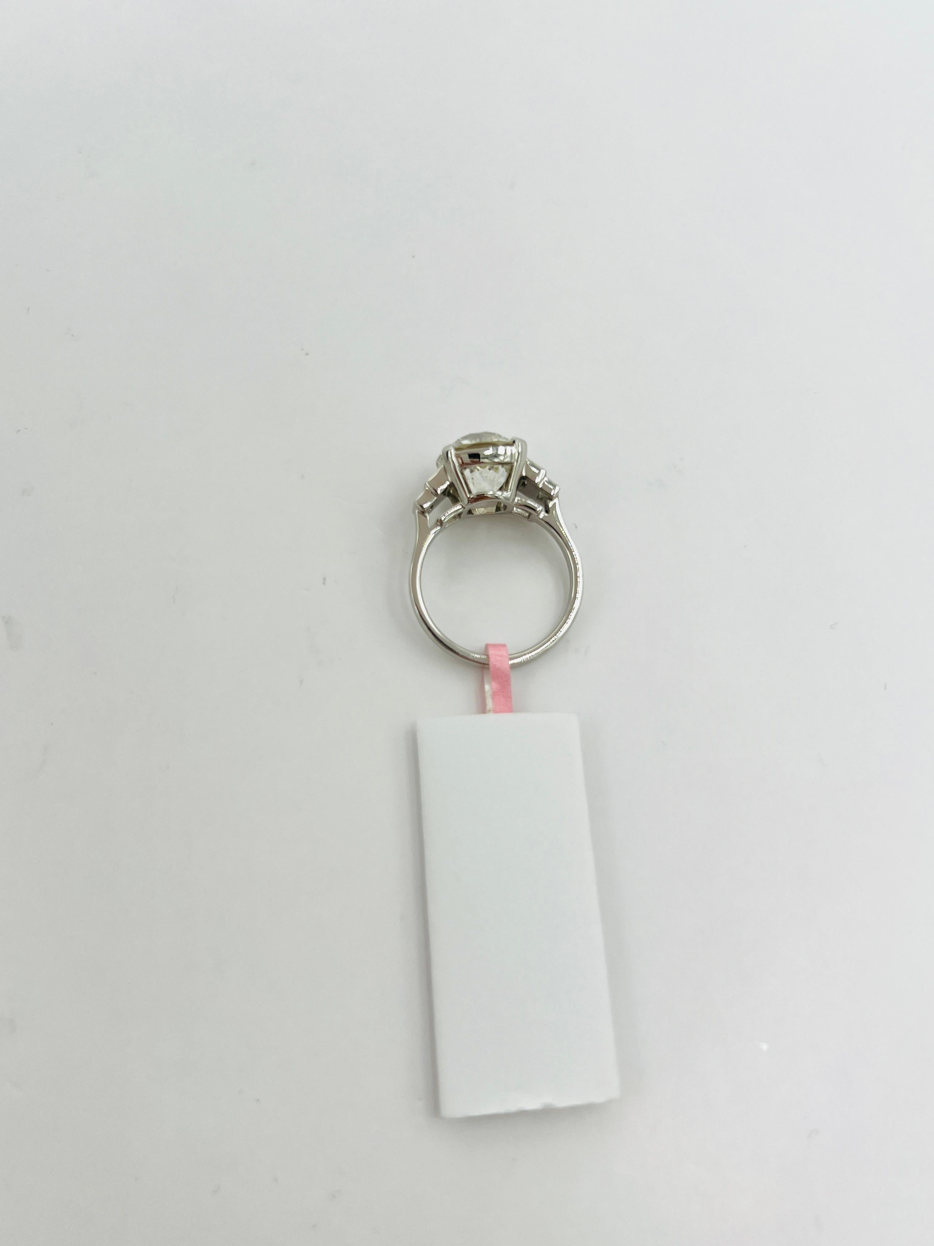 Women's or Men's GIA 4 Carat Old European and Emerald Cut White Diamond Ring in Platinum
