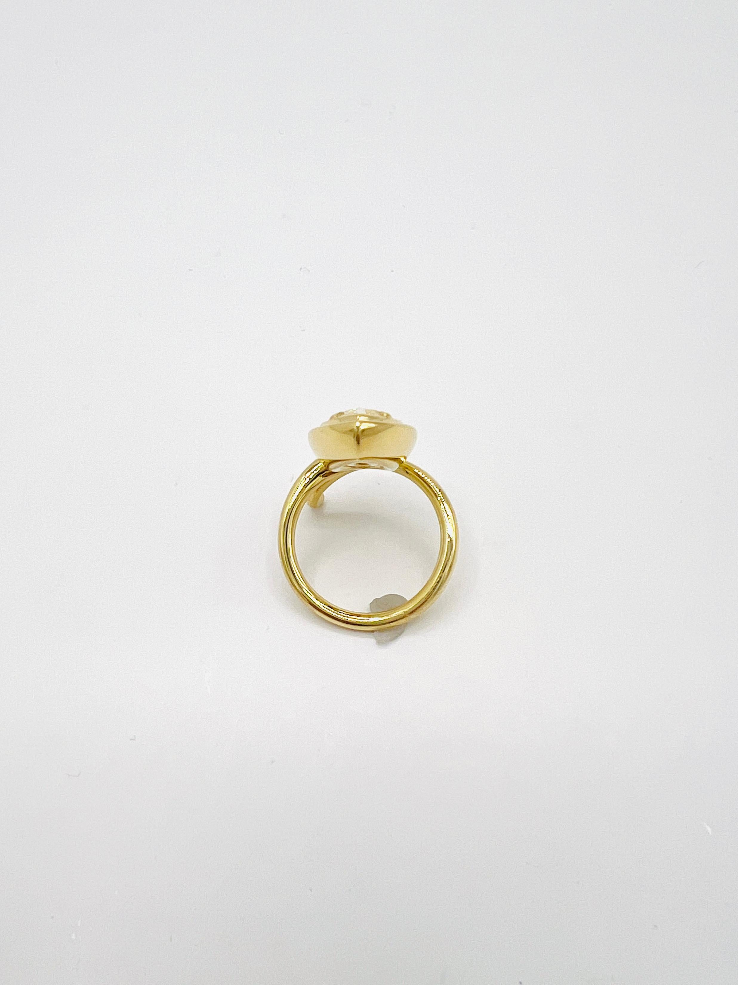 Women's or Men's GIA 4 Carat Yellow Diamond Pear Snake Ring in 18K Yellow Gold For Sale