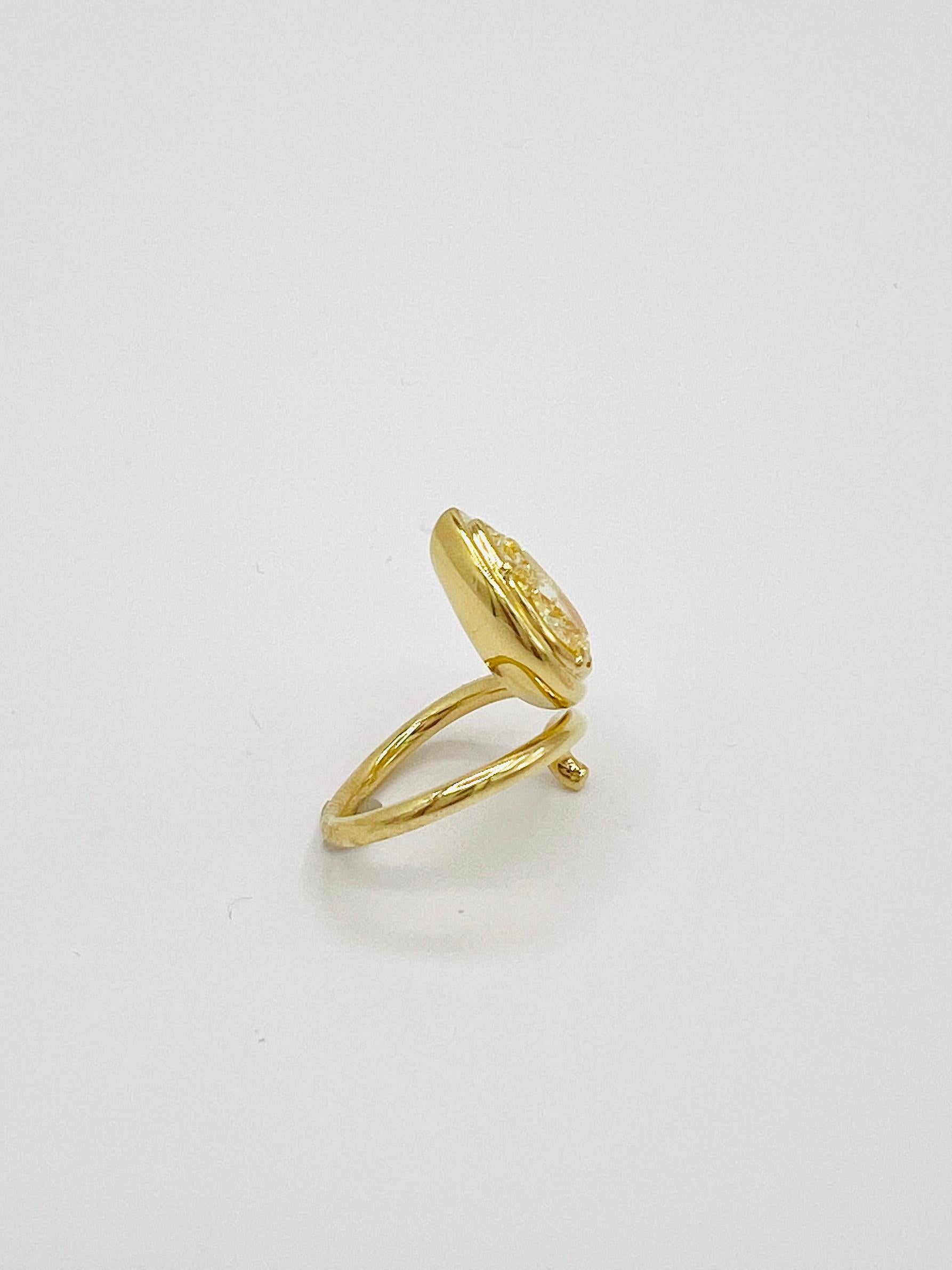 GIA 4 Carat Yellow Diamond Pear Snake Ring in 18K Yellow Gold For Sale 1