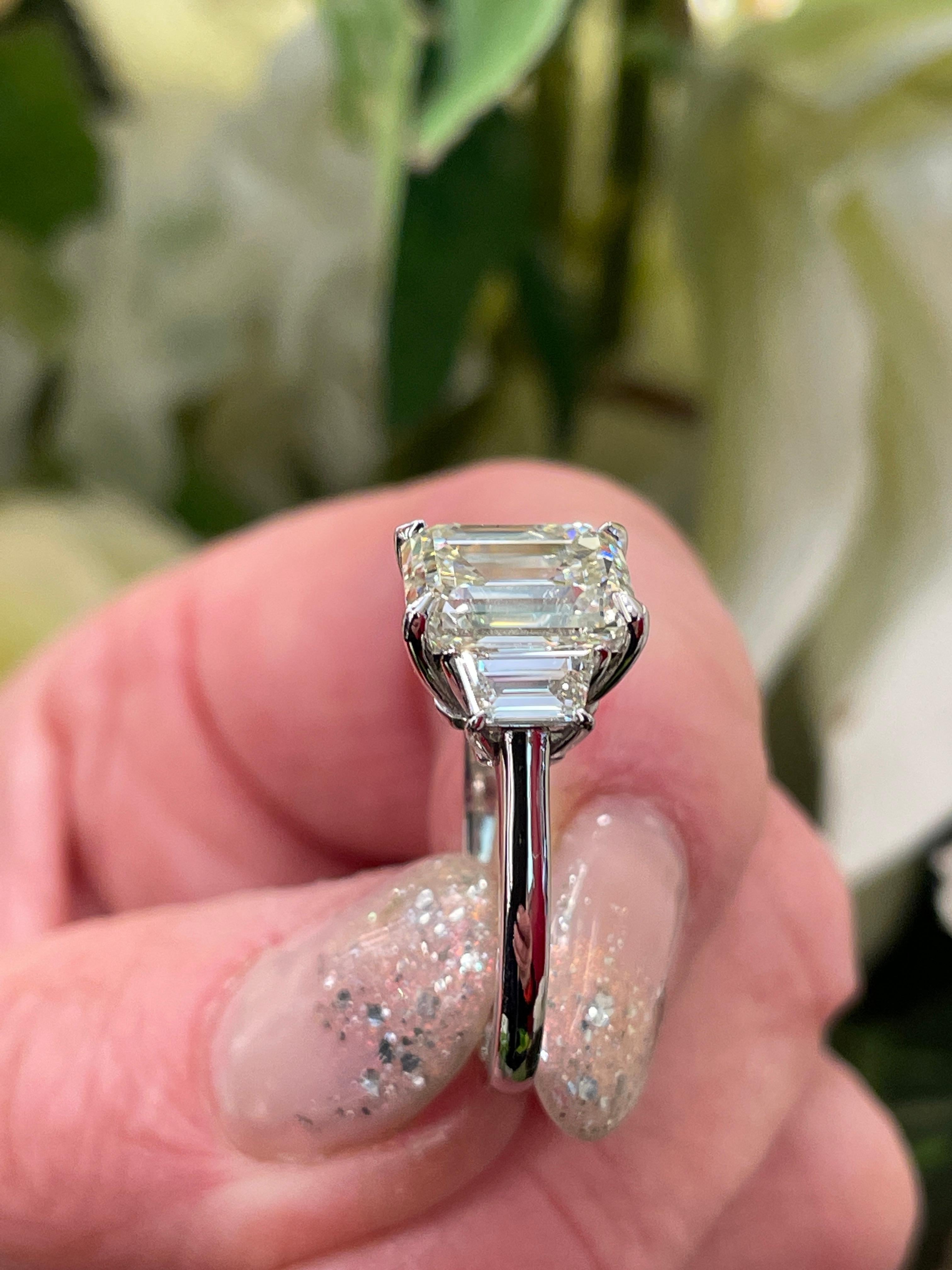 GIA 4.01CT Estate Vintage Emerald Diamond 3 Stone Engagement Wedding Plat Ring For Sale 9