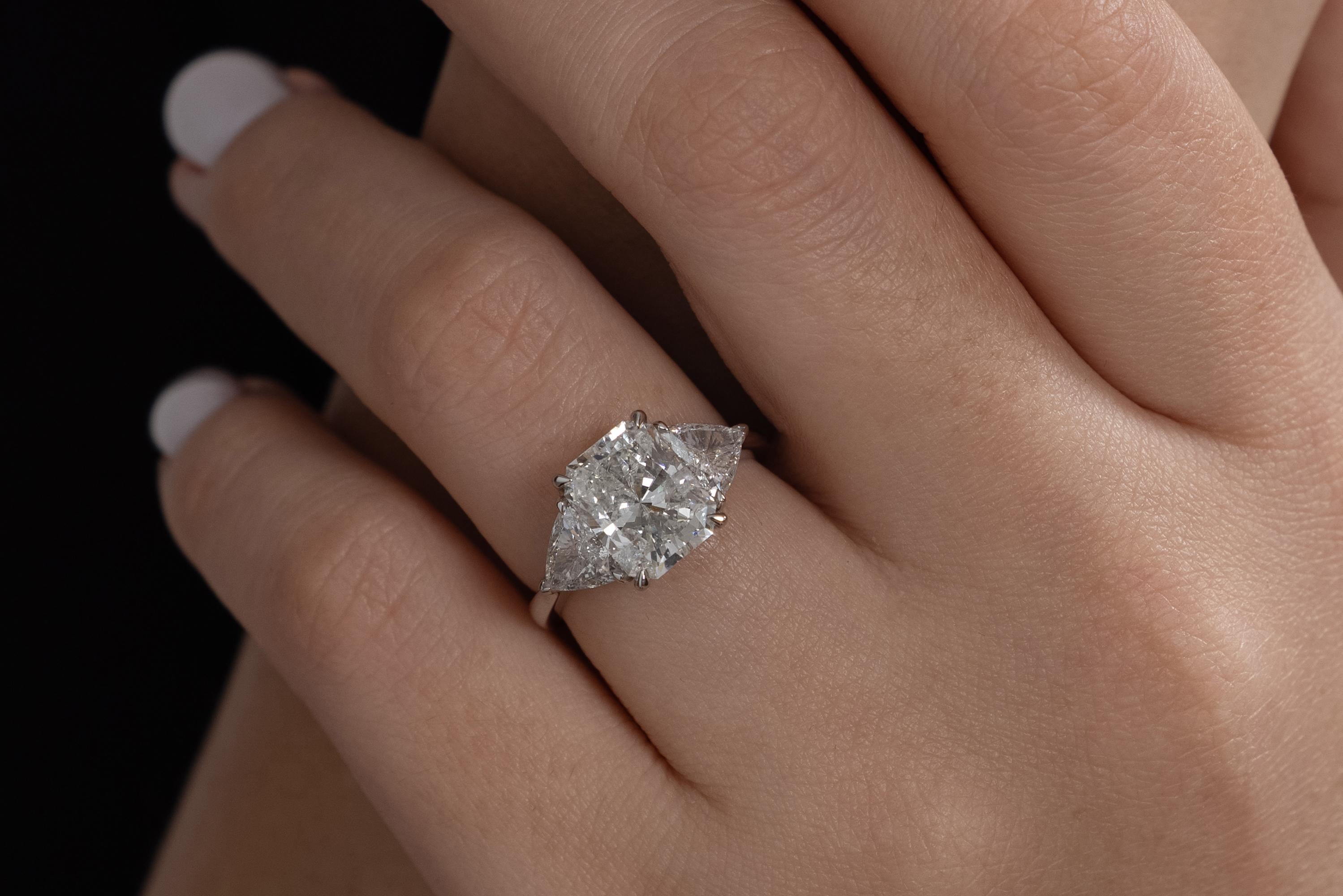 GIA 4.01Ct Estate Vintage Radiant Diamond 3 Stone Engagement Wedding Plat Ring 9