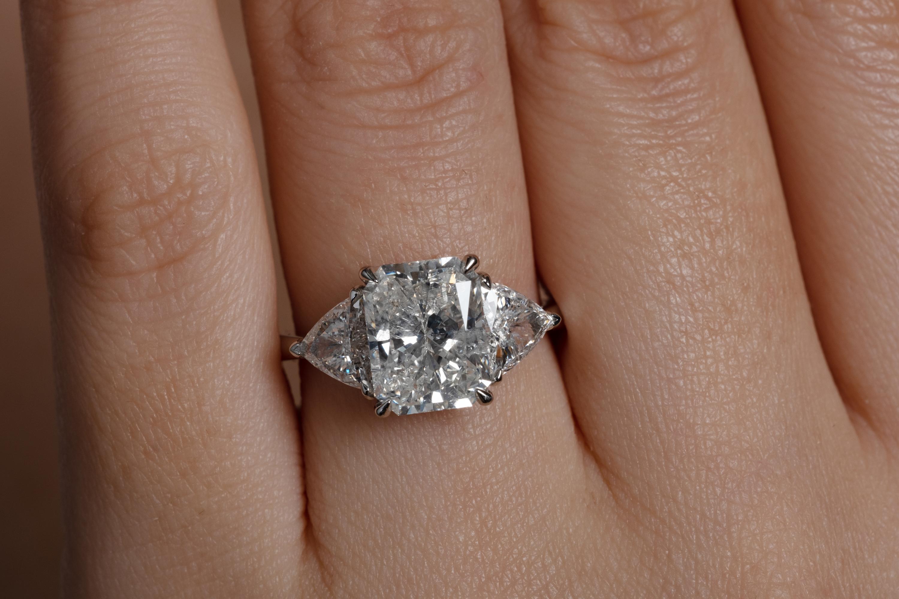 GIA 4.01Ct Estate Vintage Radiant Diamond 3 Stone Engagement Wedding Plat Ring 11