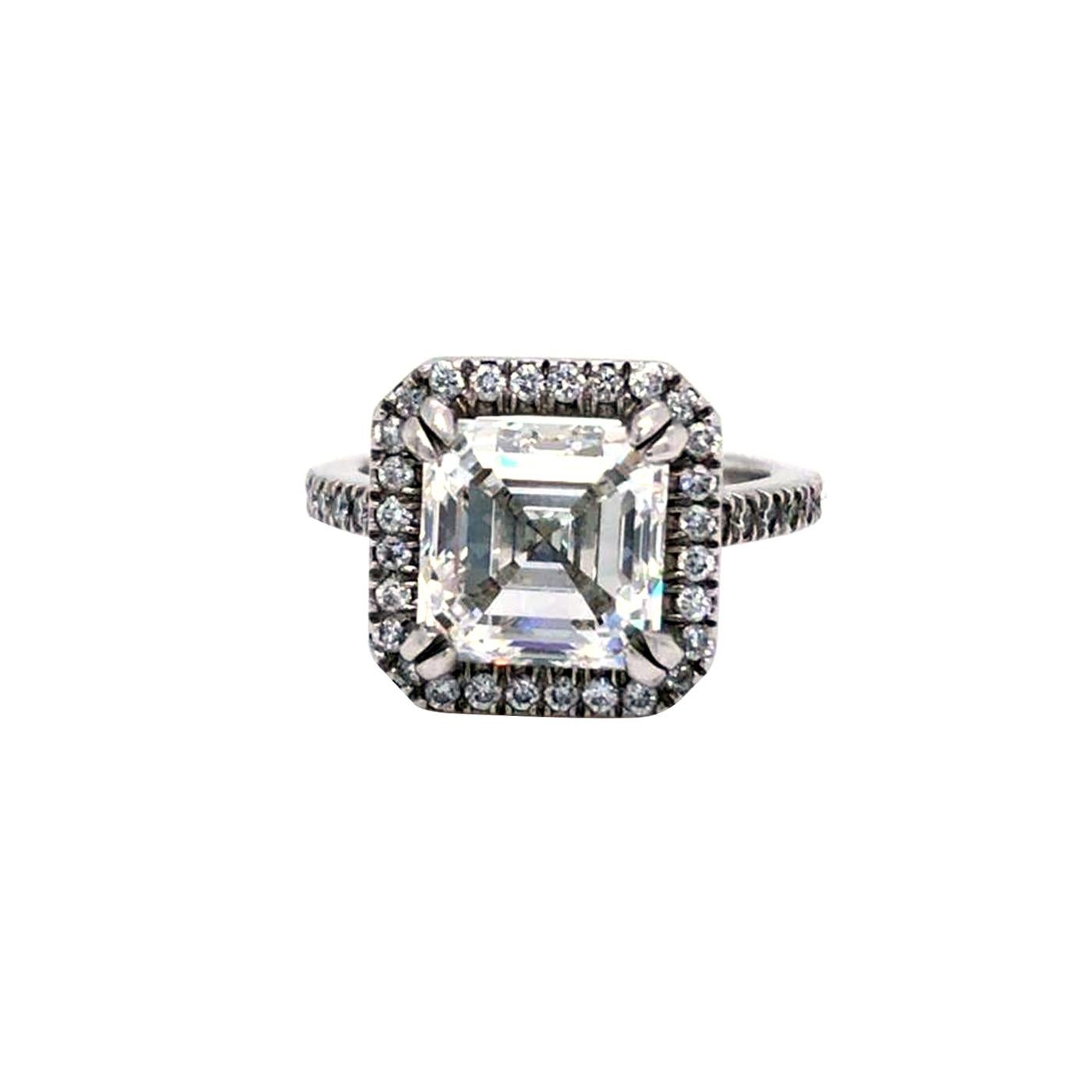 Modernist GIA Certifie 4.02 Carat Asscher Cut Square Diamond Engagement Platinum Ring  For Sale