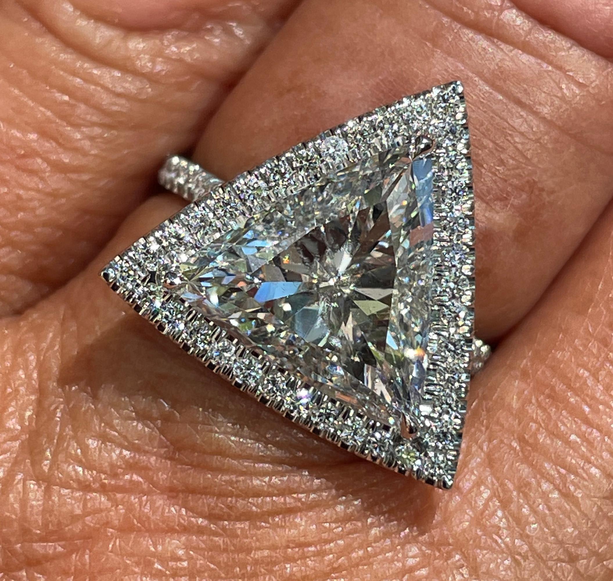 Trillion Cut GIA 4.02ctw Trillion Diamond Engagement Halo Pave Platinum Ring For Sale