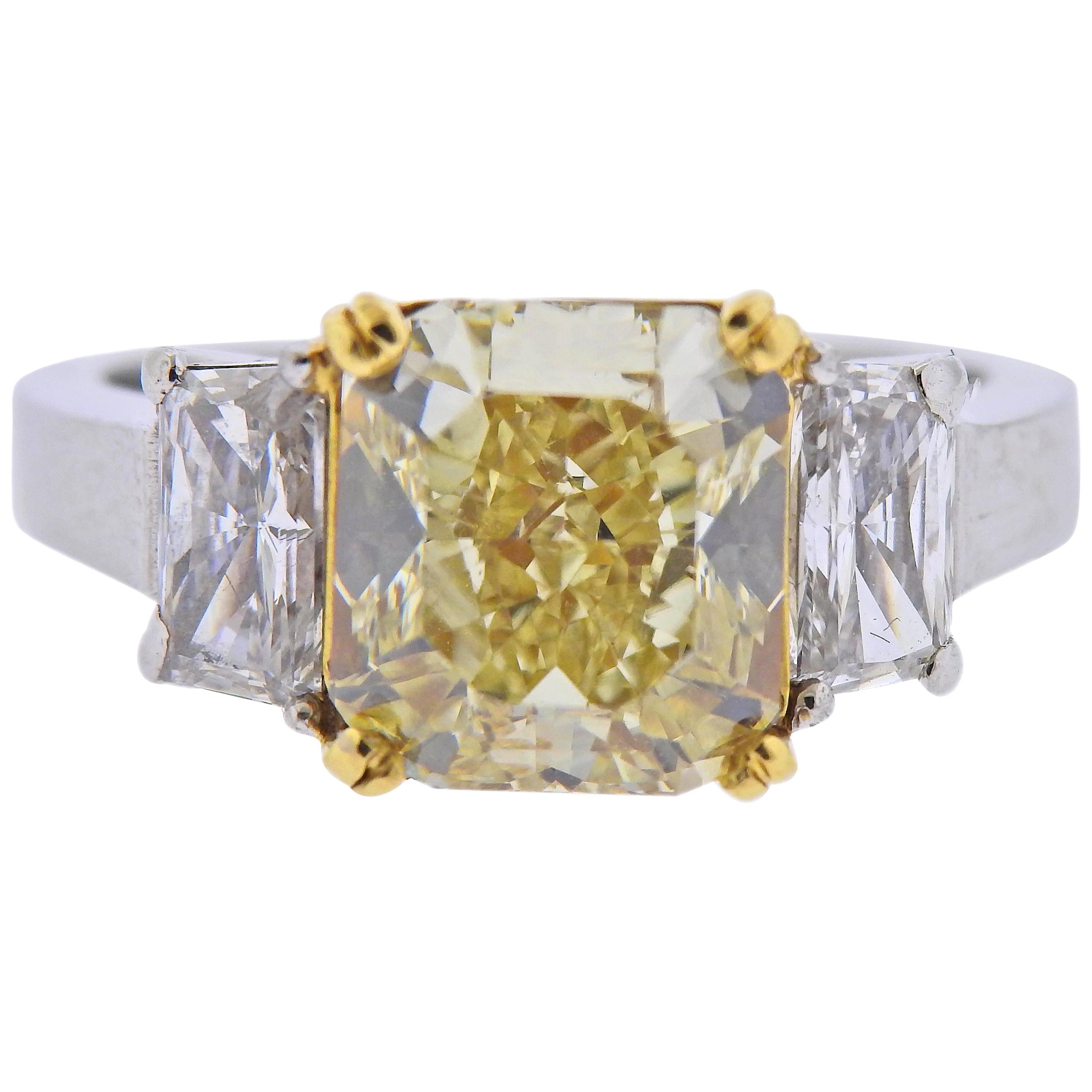 GIA 4.04 Carat Fancy Yellow VS1 Diamond Platinum Gold Engagement Ring For Sale