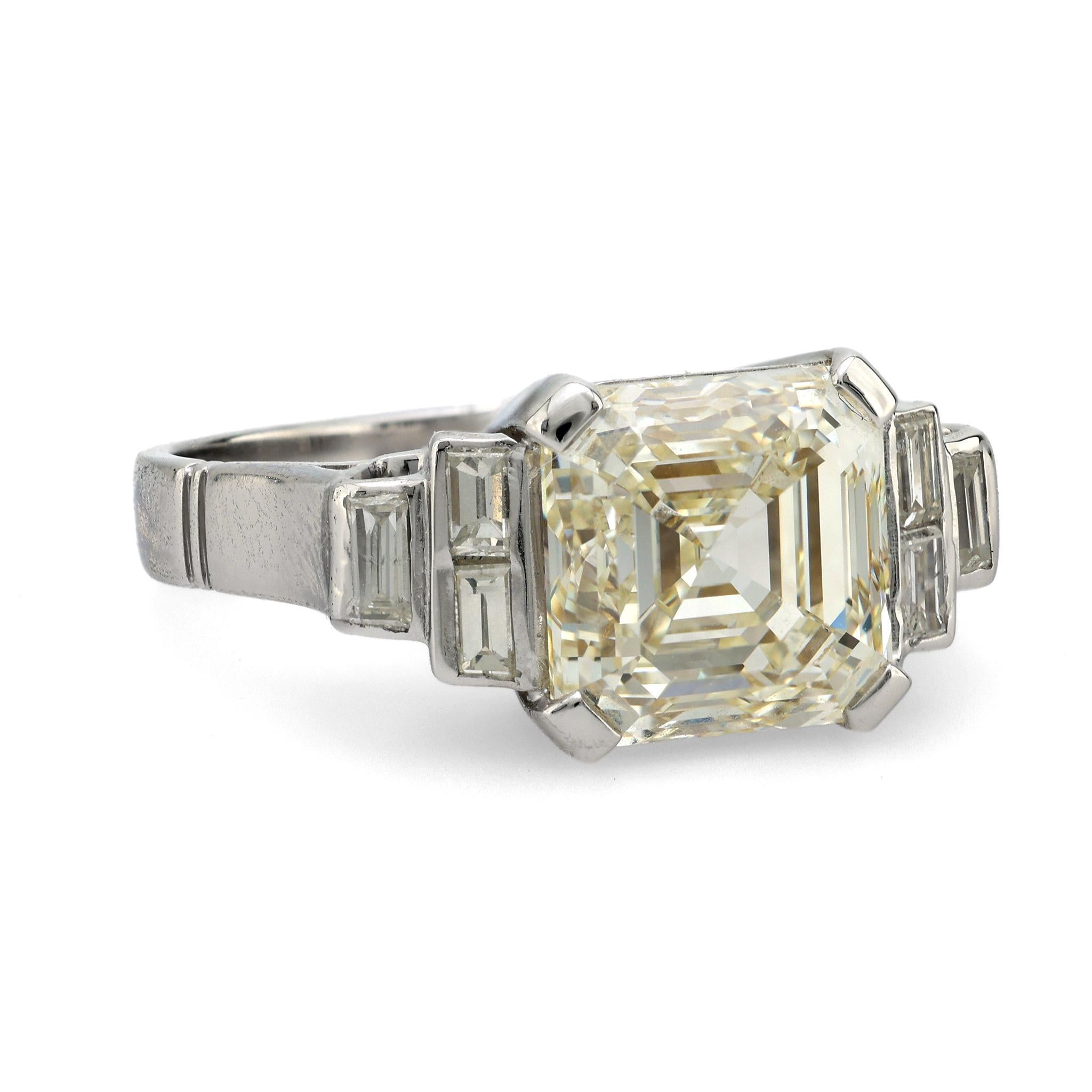 GIA 4,05 Karat Asscher-Schliff Diamant 18k Weißgold Verlobungsring (Moderne)