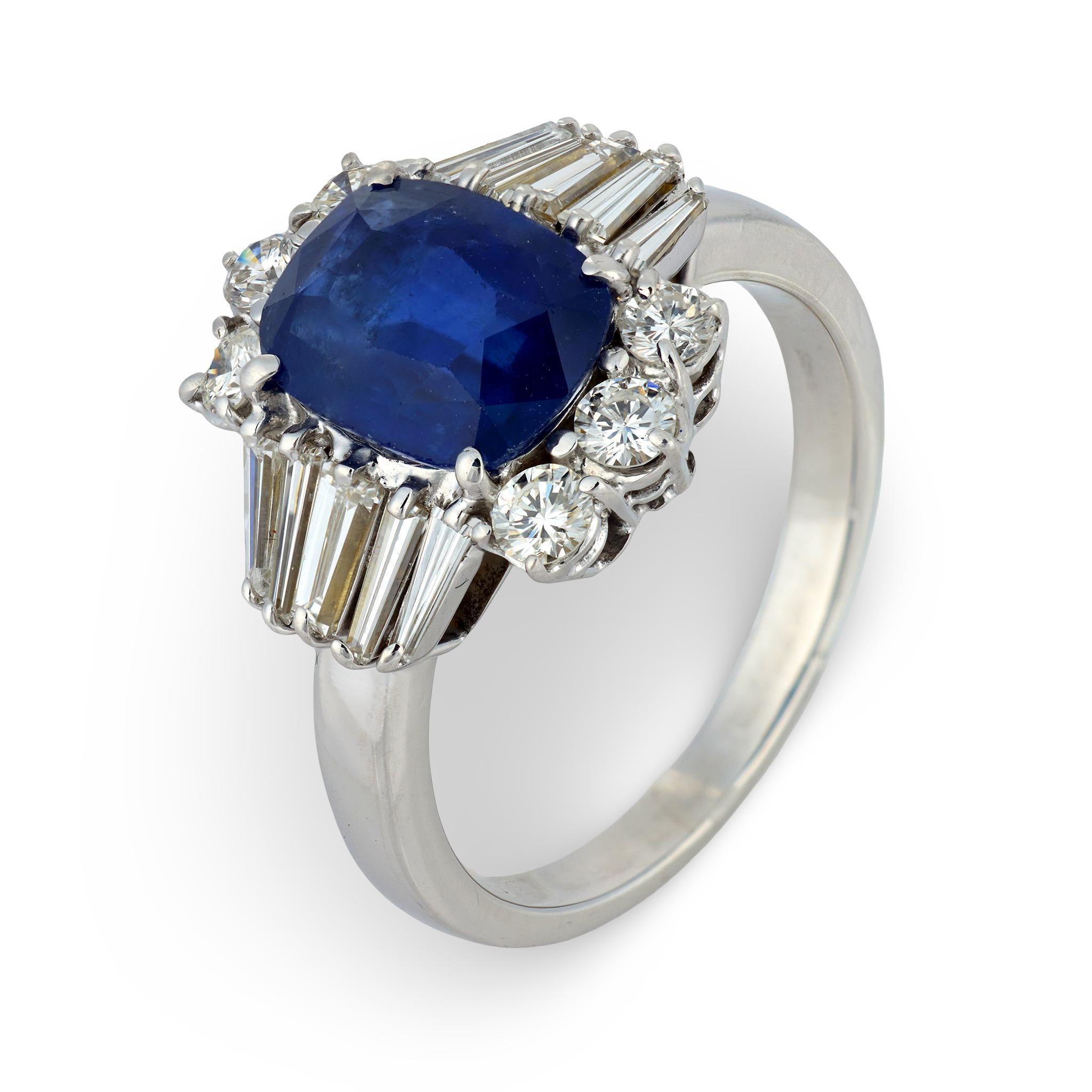 GIA 4.07 carat Ceylon sapphire diamond platinum cocktail ring For Sale