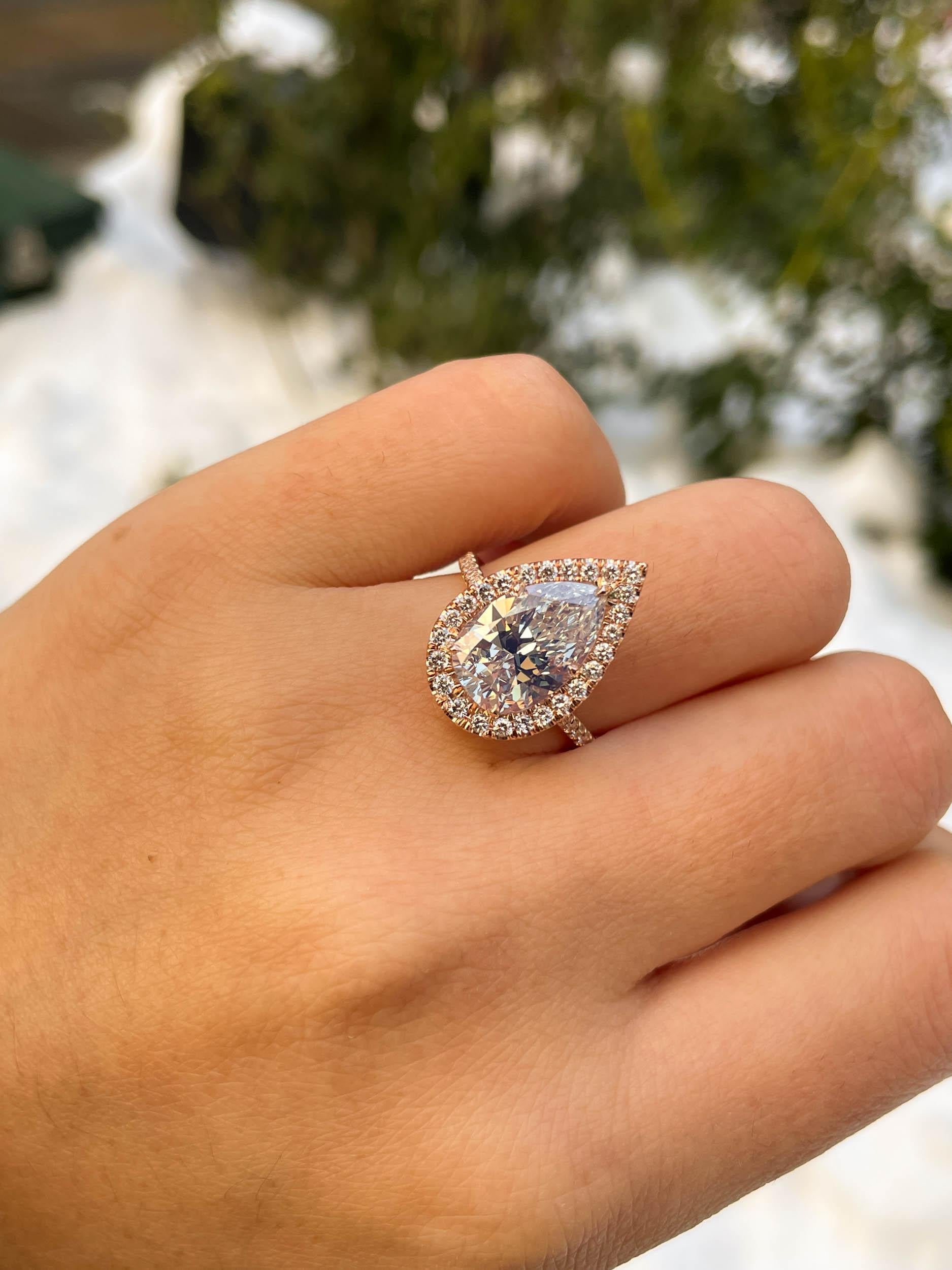 GIA 4.07ct Vintage Estate Pear Diamond Engagement Wedding 14k Rose Gold Ring For Sale 3