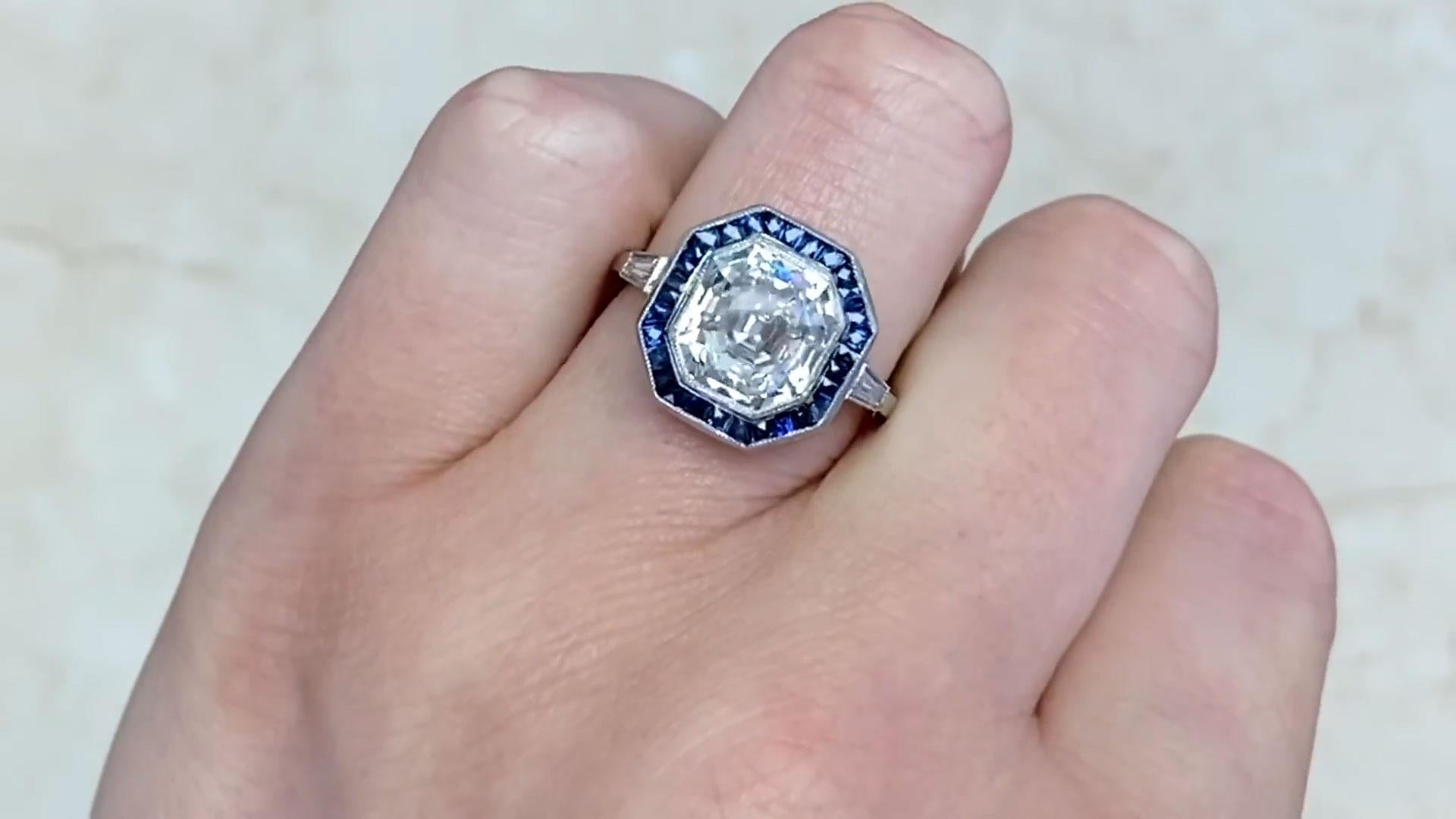Asscher Cut Diamond Engagement Ring (GIA Approx. 4.00-Carats), Sapphire Halo In Excellent Condition For Sale In New York, NY