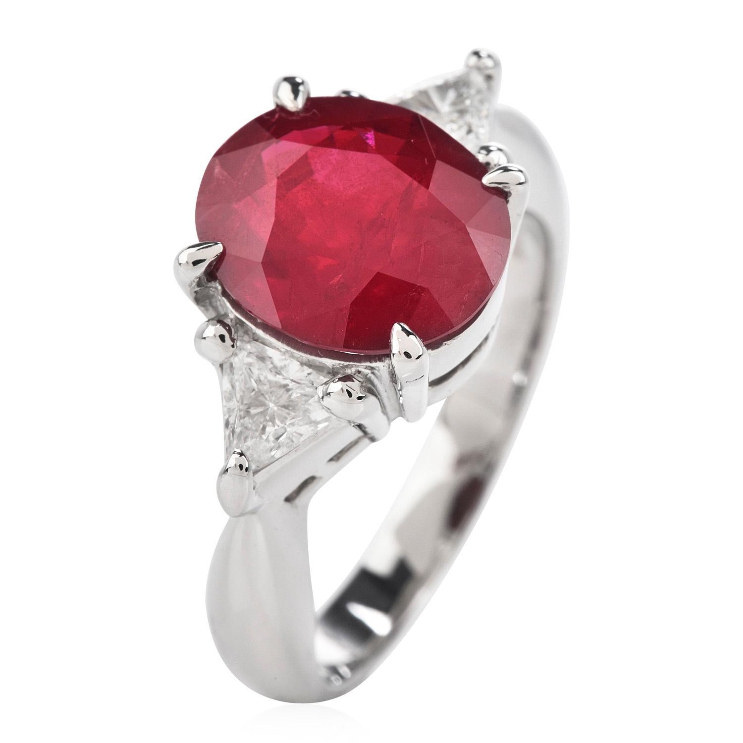 Retro GIA 4.09cts Ruby Diamond Platinum Three Stone cocktail Ring For Sale