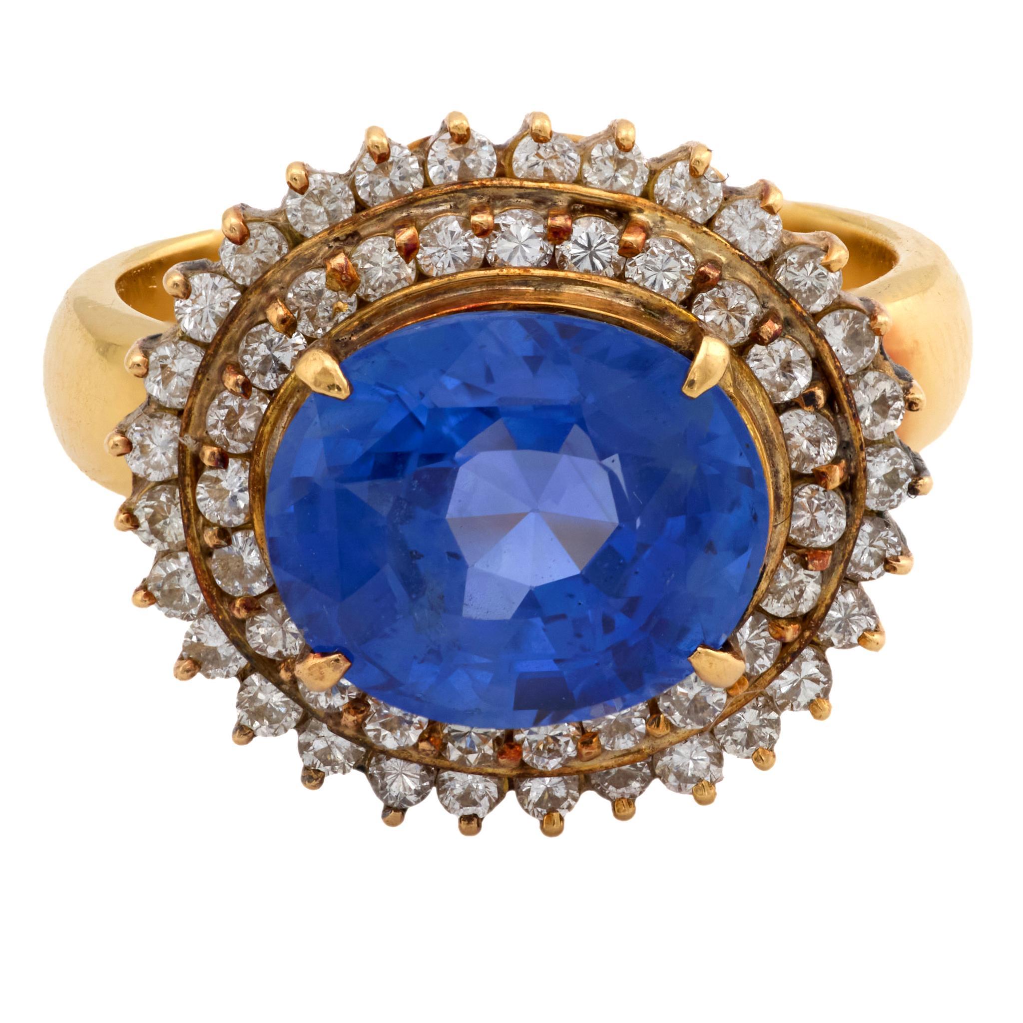 GIA 4,30 Karat Ceylon keine Hitze Saphir Diamant 18k Gelbgold-Cluster-Ring (Zeitgenössisch) im Angebot