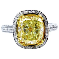 GIA 4.32 Carat Natural Fancy Yellow Cushion Diamond Solitaire Gold Ring GIA 4.32 Carat Natural Fancy Yellow Cushion Diamond Solitaire Gold Ring