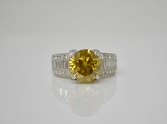 GIA 4.36 Carat Natural Fancy Deep Brownish Yellow Engagement Ring In 18 K Gold
