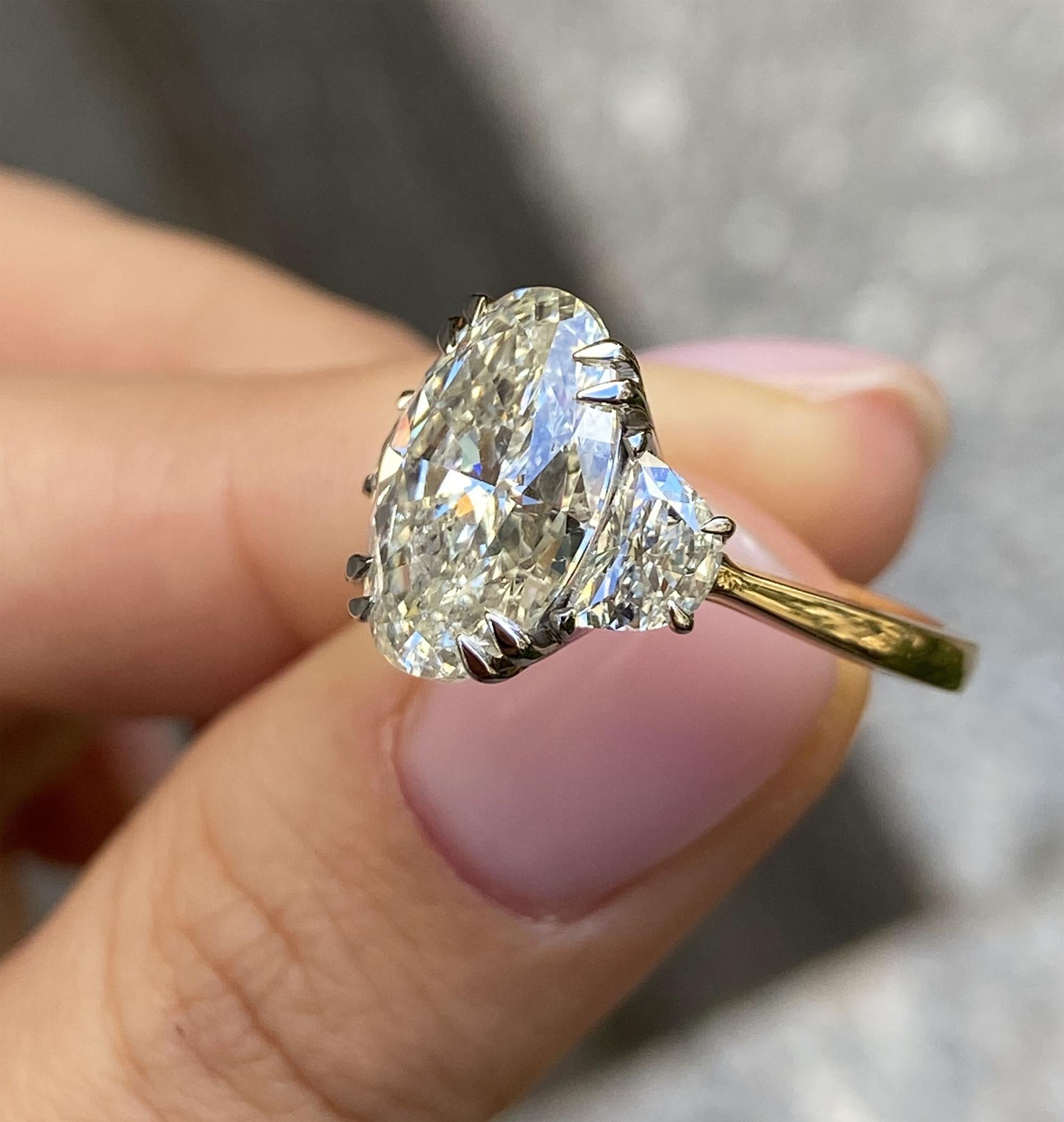 Modern GIA 4.40ct Estate Vintage Oval Diamond 3 Stone Engagement Wedding Ring Plat/18k