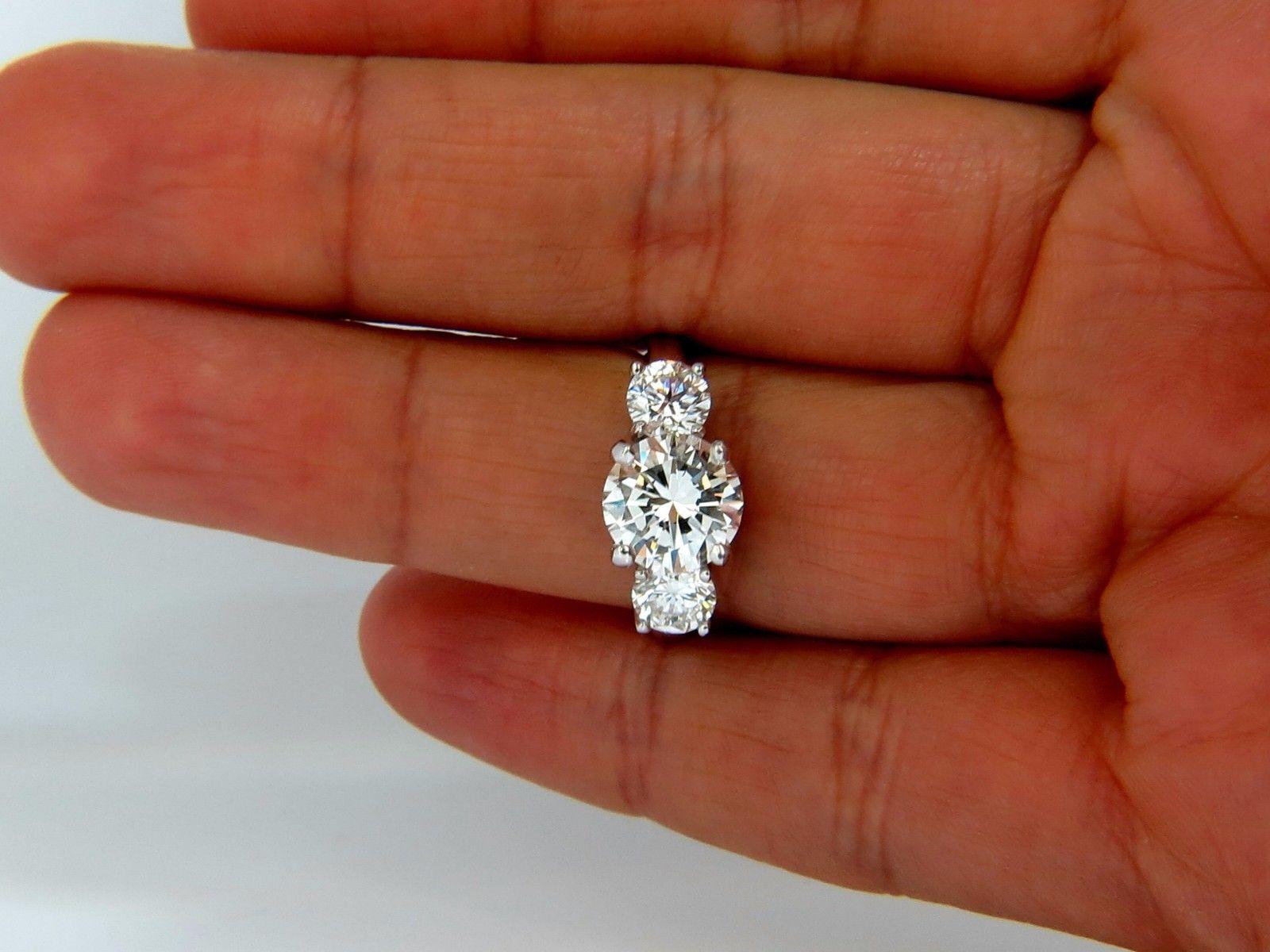 GIA 4.41 Carat Natural Round Brilliant Diamond Ring Classic Three Engagement For Sale 3
