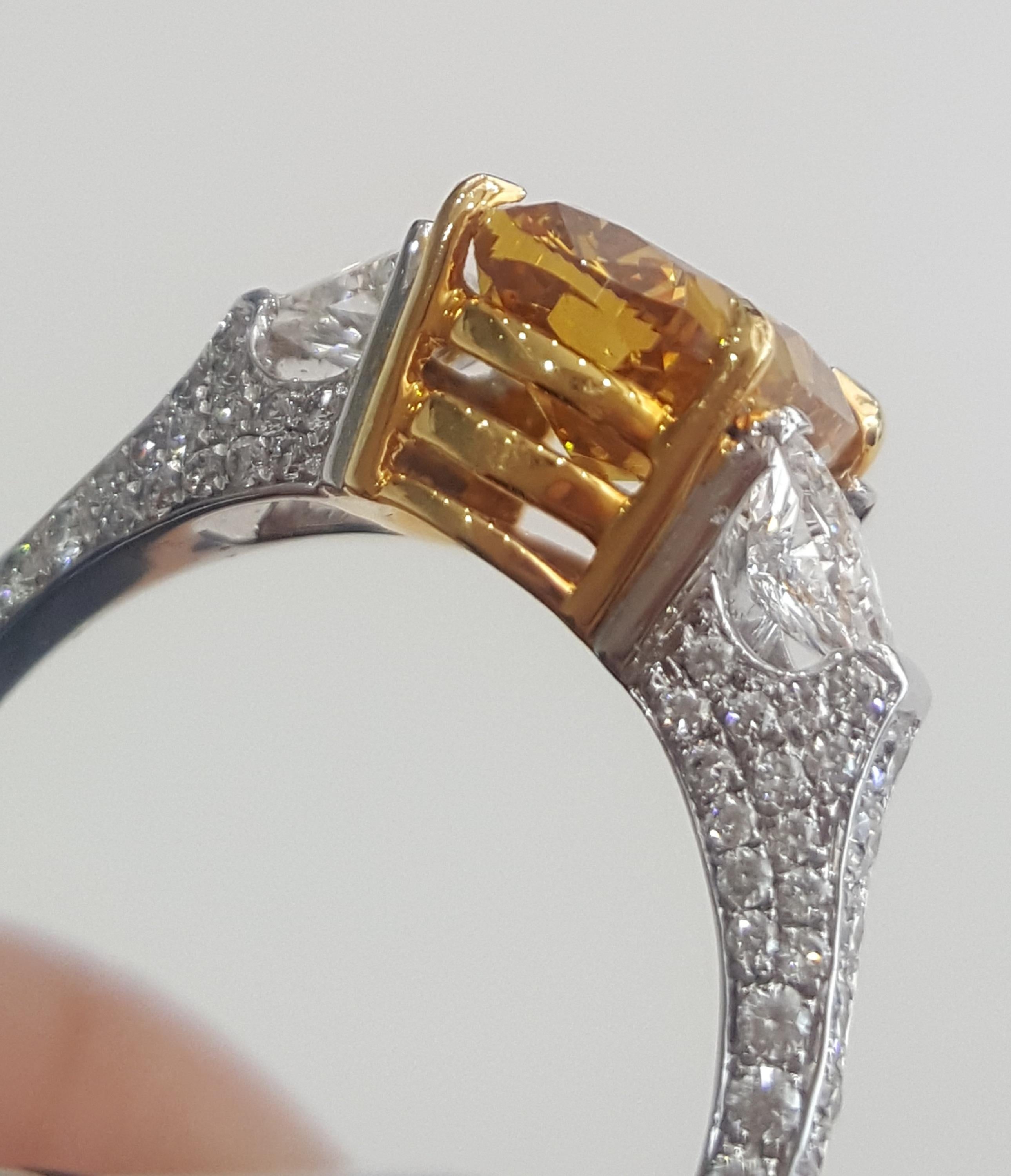 Women's or Men's GIA 4.43 Carat Natural Fancy Deep Orange Yellow Oval And White Diamond Ring.  For Sale