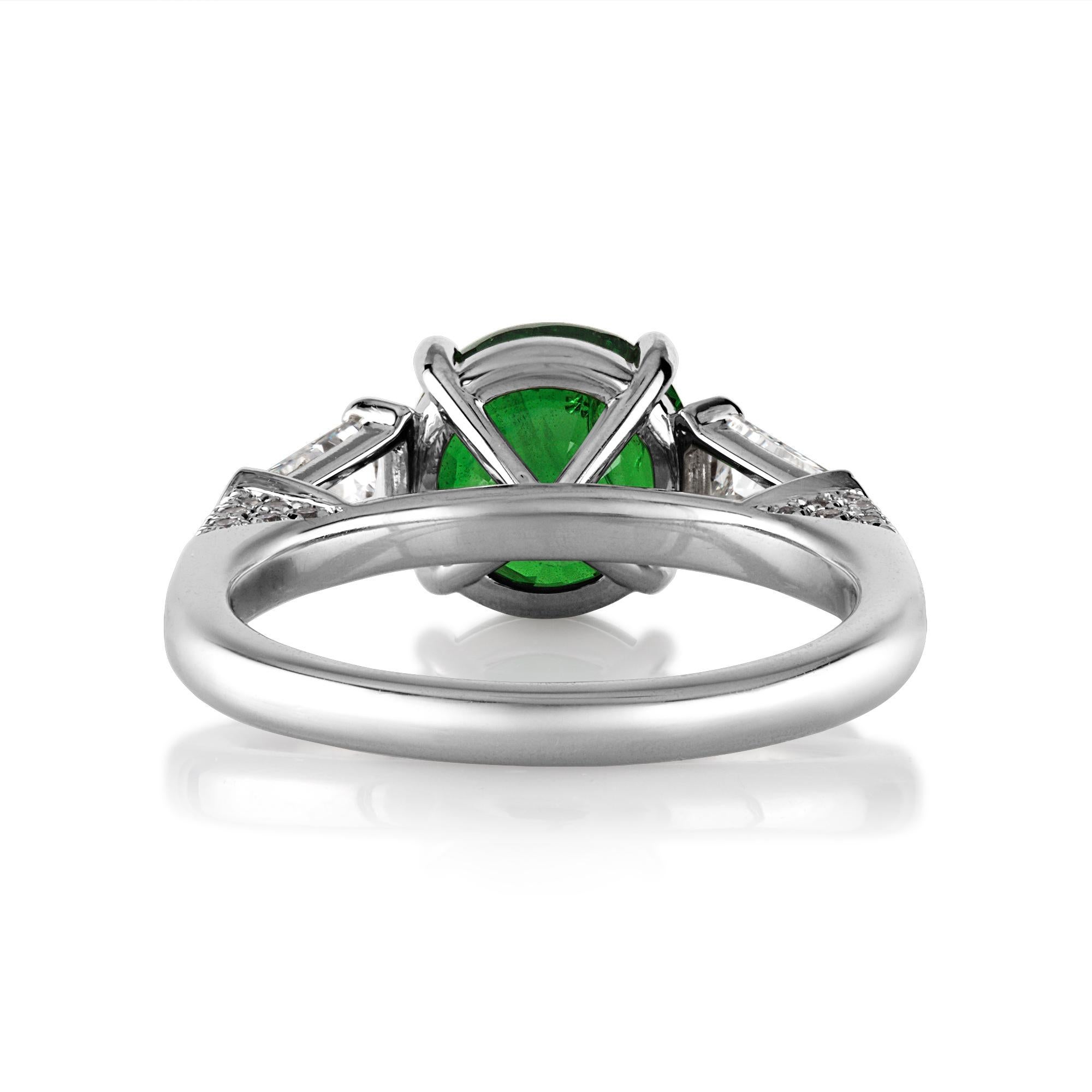 GIA 4.52ct Green Tsavorite Diamond Three Stone Engagement Wedding Platinum Ring In Good Condition For Sale In New York, NY
