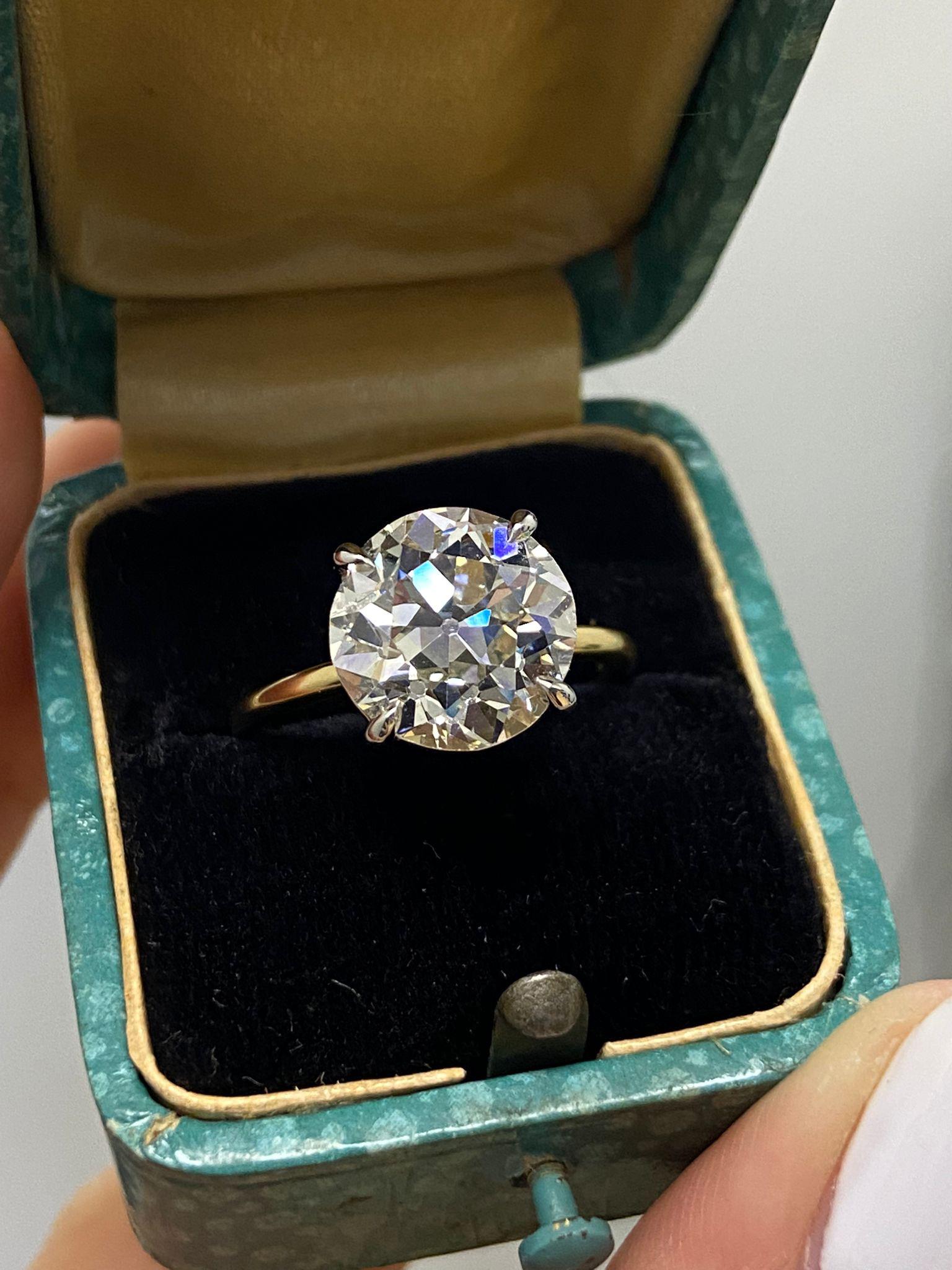 Bague de fiançailles solitaire en platine 18 carats avec diamants taille vieille mine de 4,57 carats certifiés GIA 10