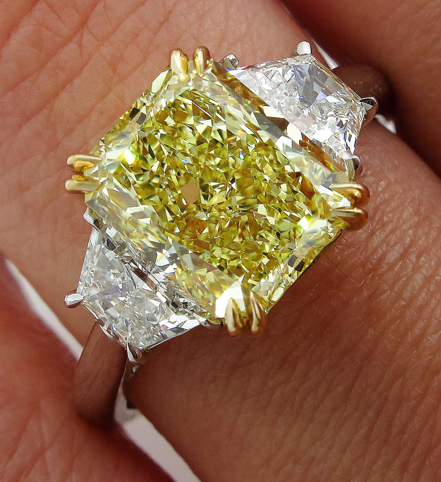 GIA 4.64 Carat Fancy Yellow Cushion Diamond Engagement Wedding Platinum Ring 6