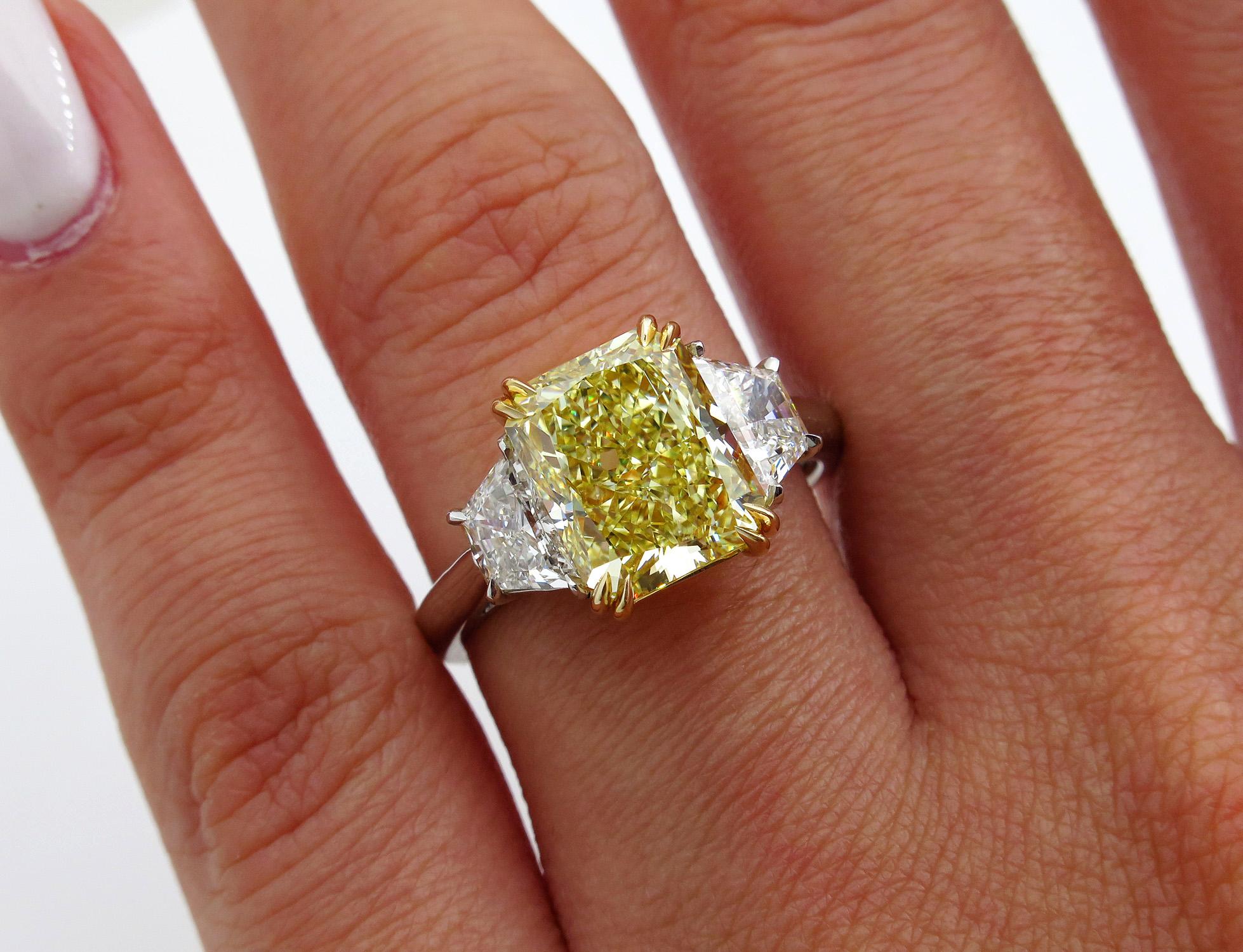GIA 4.64 Carat Fancy Yellow Cushion Diamond Engagement Wedding Platinum Ring 8