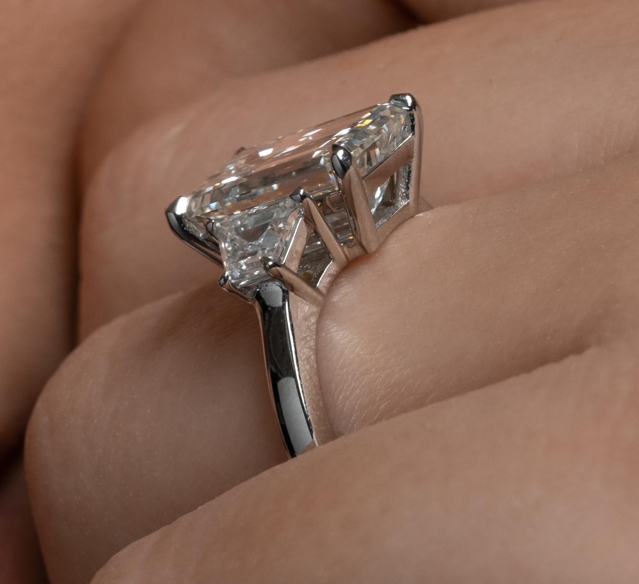GIA 4.65ct Emerald Cut Trapezoids 3 Stone Diamond Engagement Platinum Ring 6