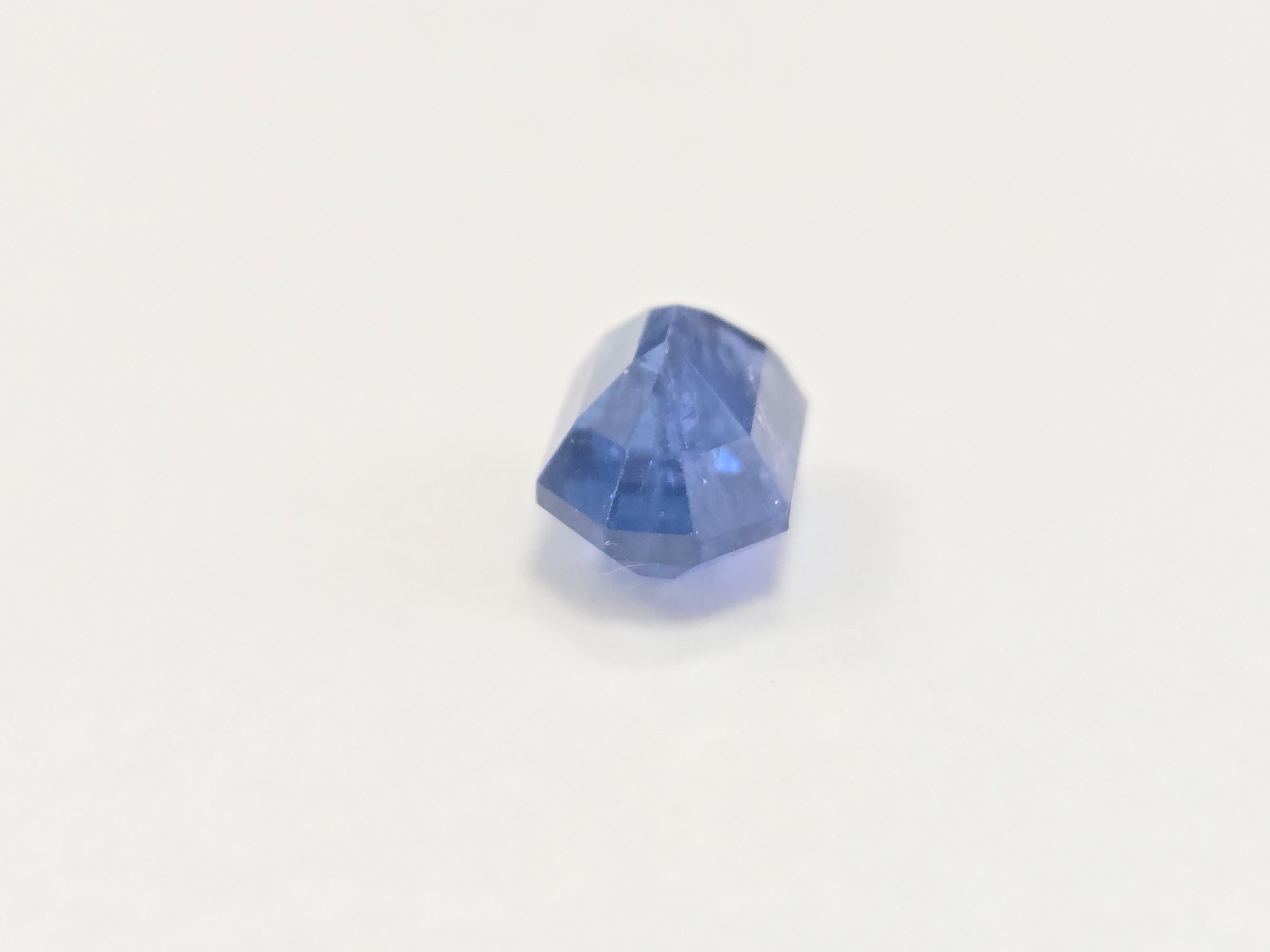 GIA 4,69 Karat natürlicher Saphir Pentagonal Step Cut, Pentagonal im Angebot 4