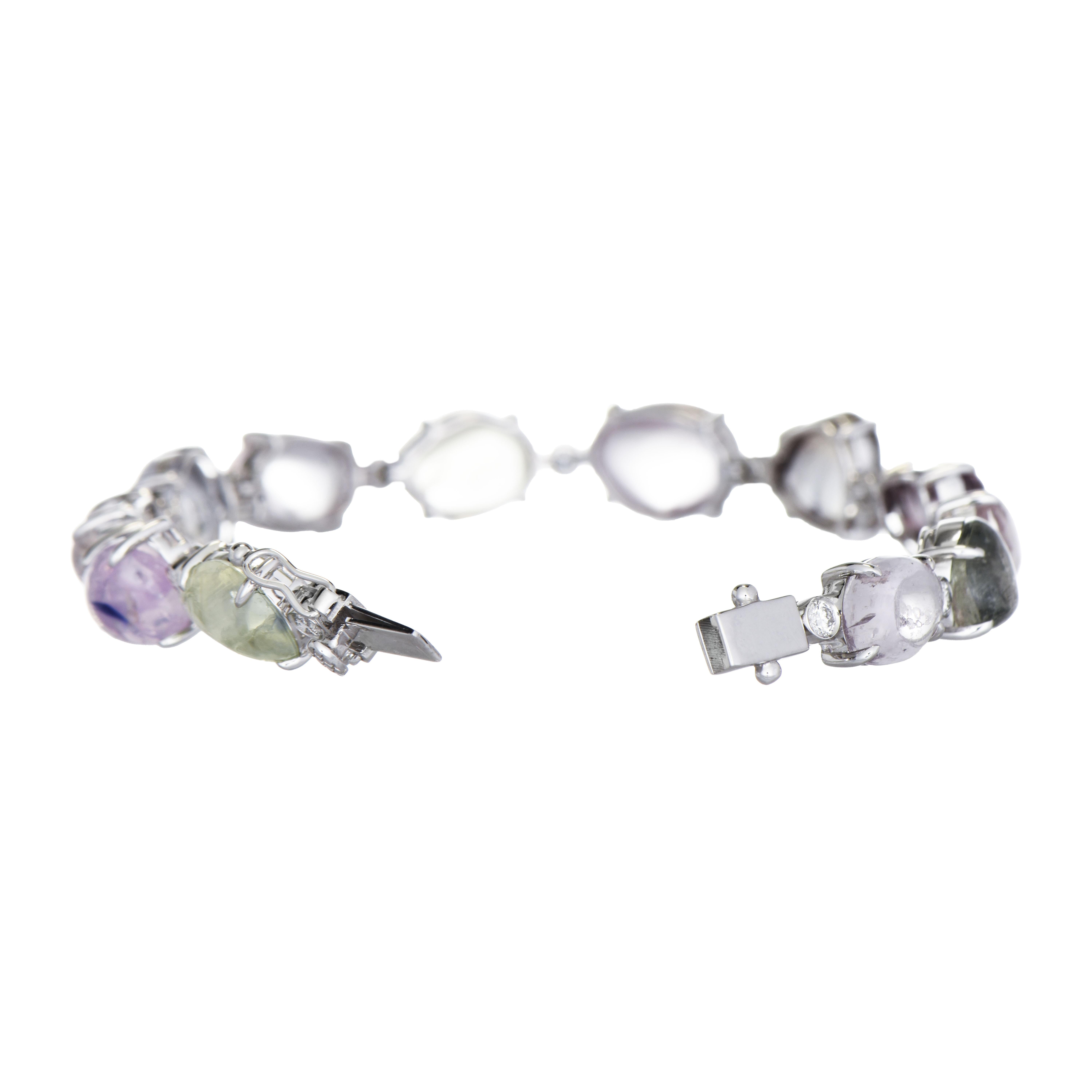 GIA 48.09 Carats Sapphire and Diamond White Gold Bracelet In New Condition For Sale In New York, NY