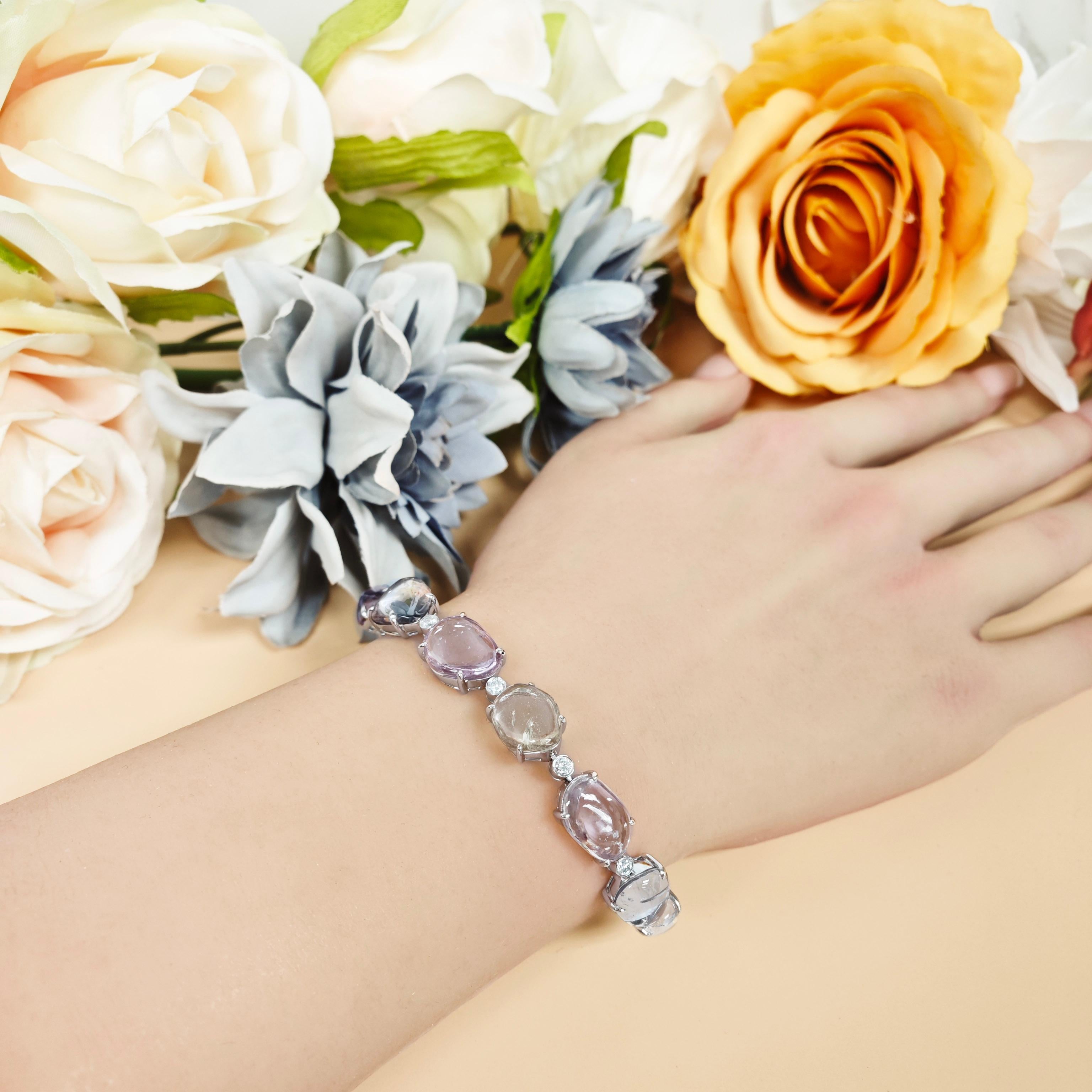 Women's or Men's GIA 48.09 Carats Sapphire and Diamond White Gold Bracelet For Sale