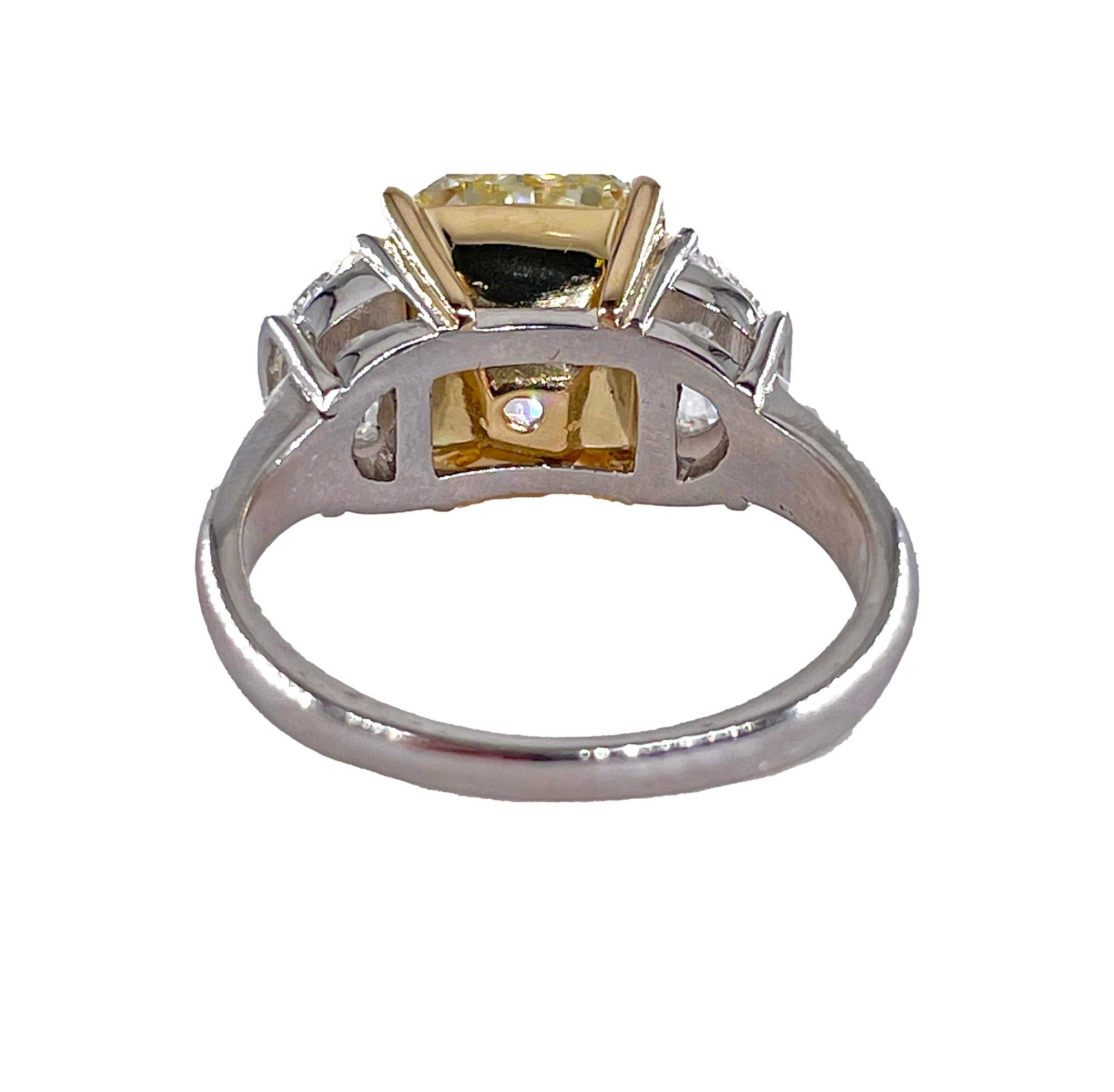 Radiant Cut GIA 4.85ct Natural Fancy Yellow RADIANT 3 Stone Diamond Engagement Pl 18KYG Ring