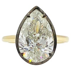 GIA Anillo de diamantes blancos de 5 quilates en forma de pera en rodio negro y oro amarillo de 18 quilates
