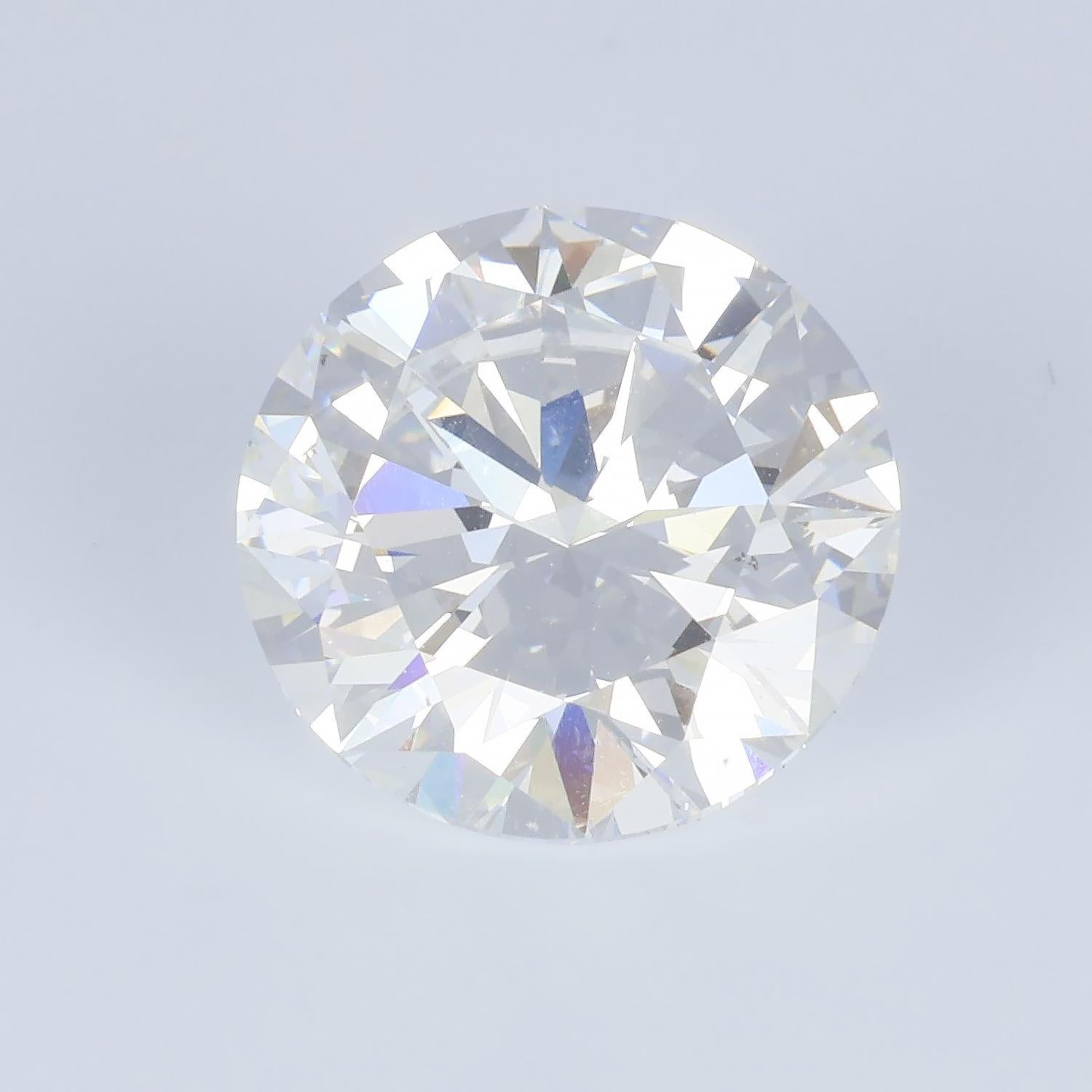 Stunning GIA 5.01 Carat E VS2 NO FLUO Certified Engagement Diamond Round Brilliant Cut

GIA Report Number = 15678430
Shape and Cutting Style = Round Brilliant
Measurements = 11.18 - 11.21 x 6.53 mm
Carat Weight = 5.01 carat
Color Grade = E
Clarity