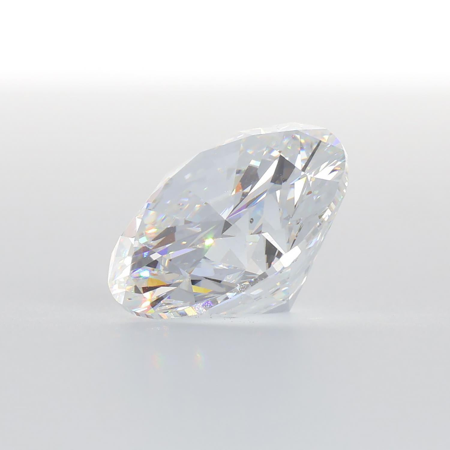 GIA 5.01 Carat E VS2 NO FLUO Certified Engagement Diamond Round Brilliant Cut For Sale 1