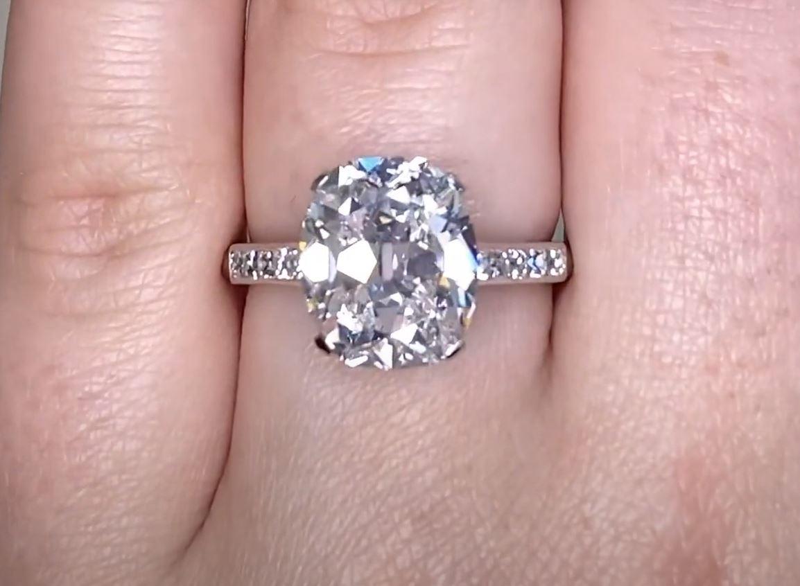 Women's GIA 5.01ct Cushion Cut Diamond Engagement Ring, D Color, VS1 Clarity, Platinum For Sale