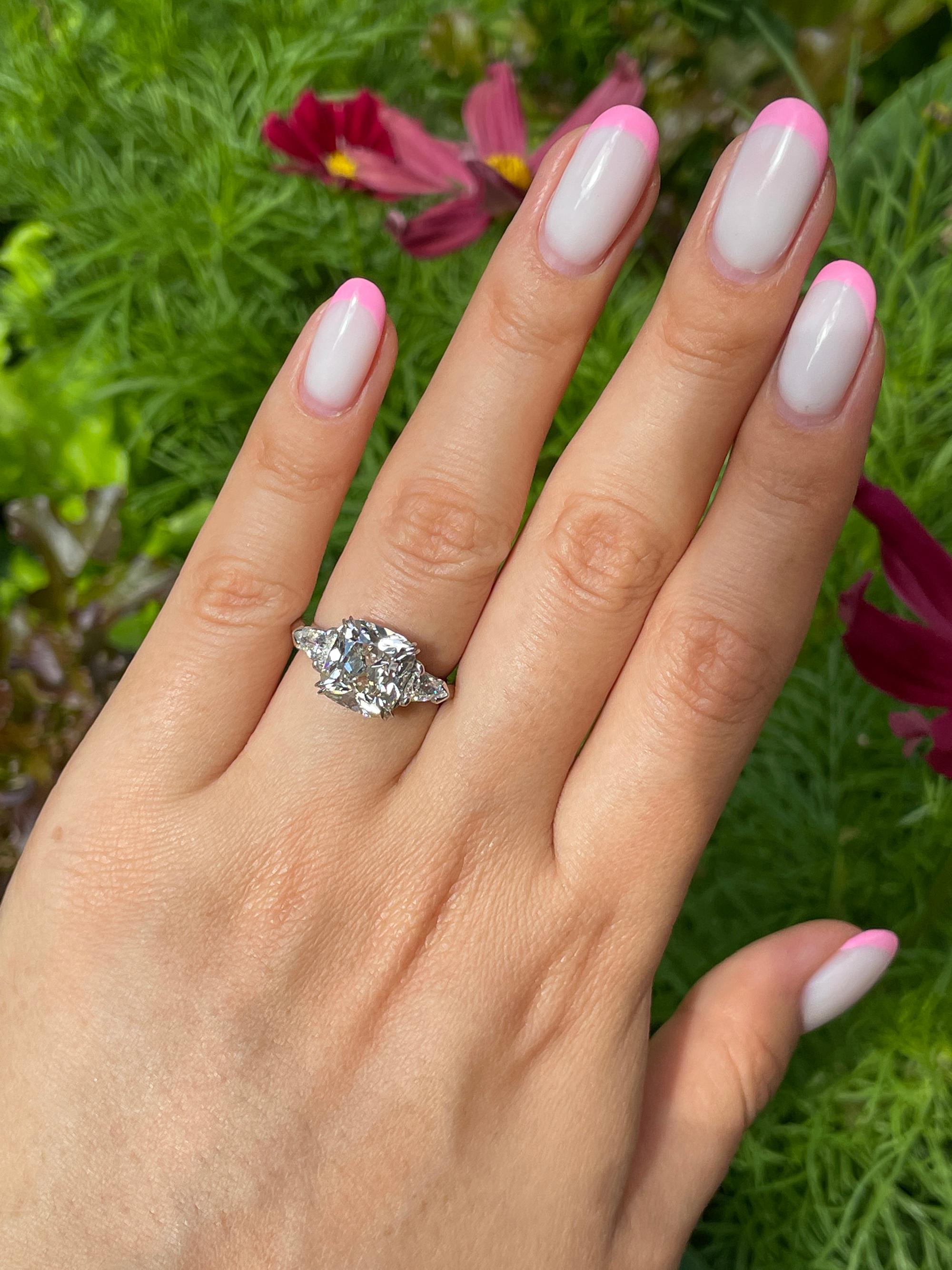 GIA 5.01ct Cushion Diamond Engagement 3 Stone Platinum Engagement Ring For Sale 3