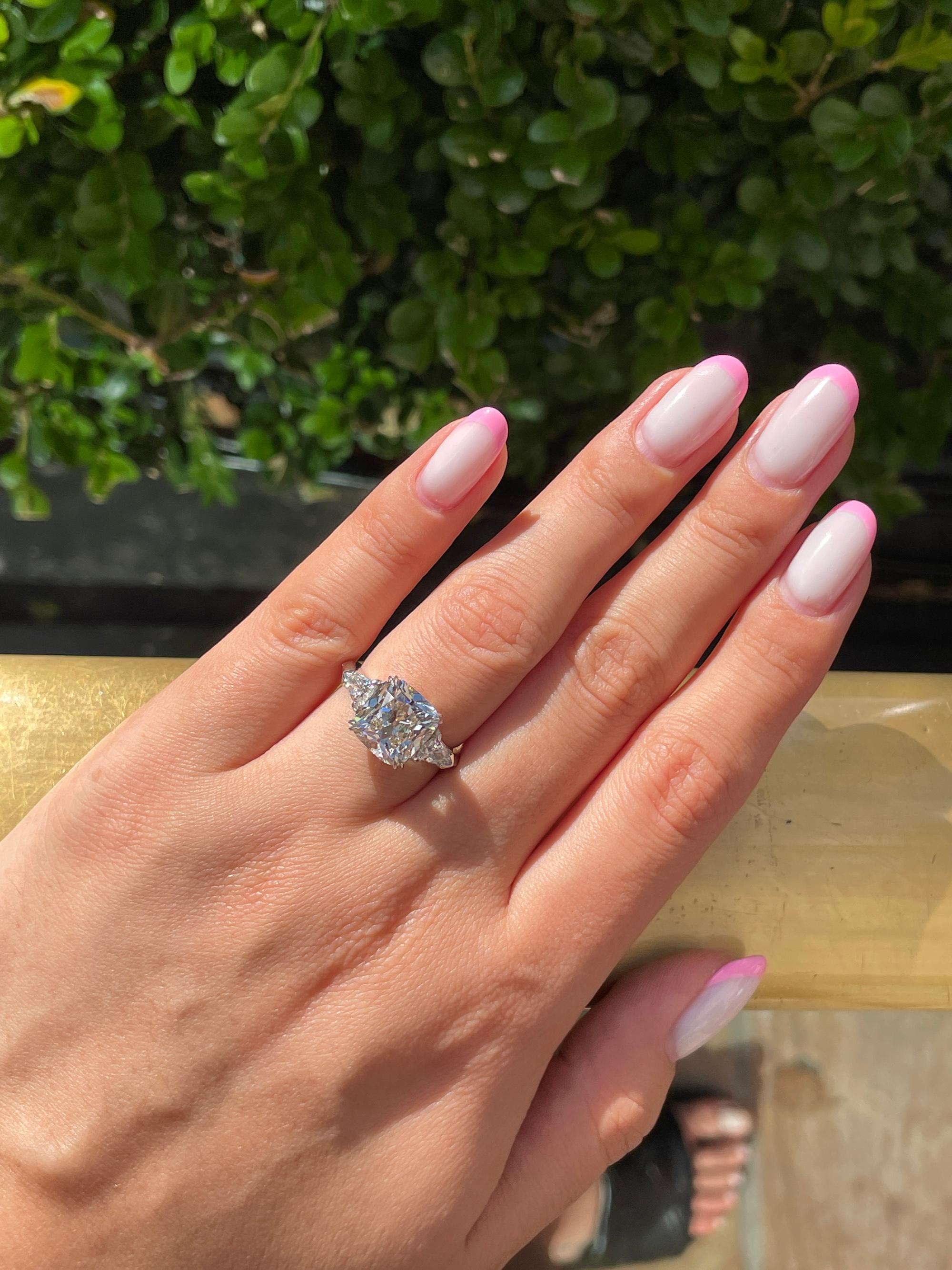 GIA 5.01ct Cushion Diamond Engagement 3 Stone Platinum Engagement Ring For Sale 7